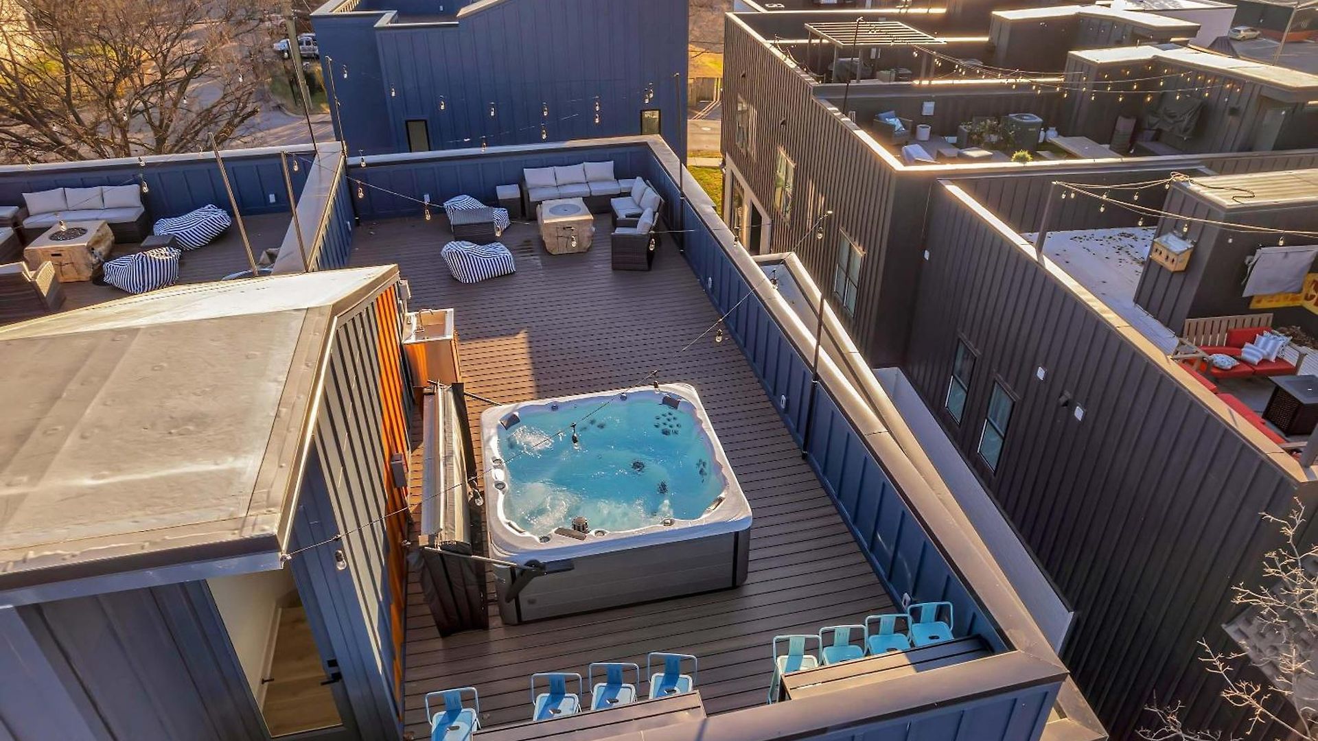 4 Rooftop Decks 4 Hot Tubs Game & Sauna * Nashville