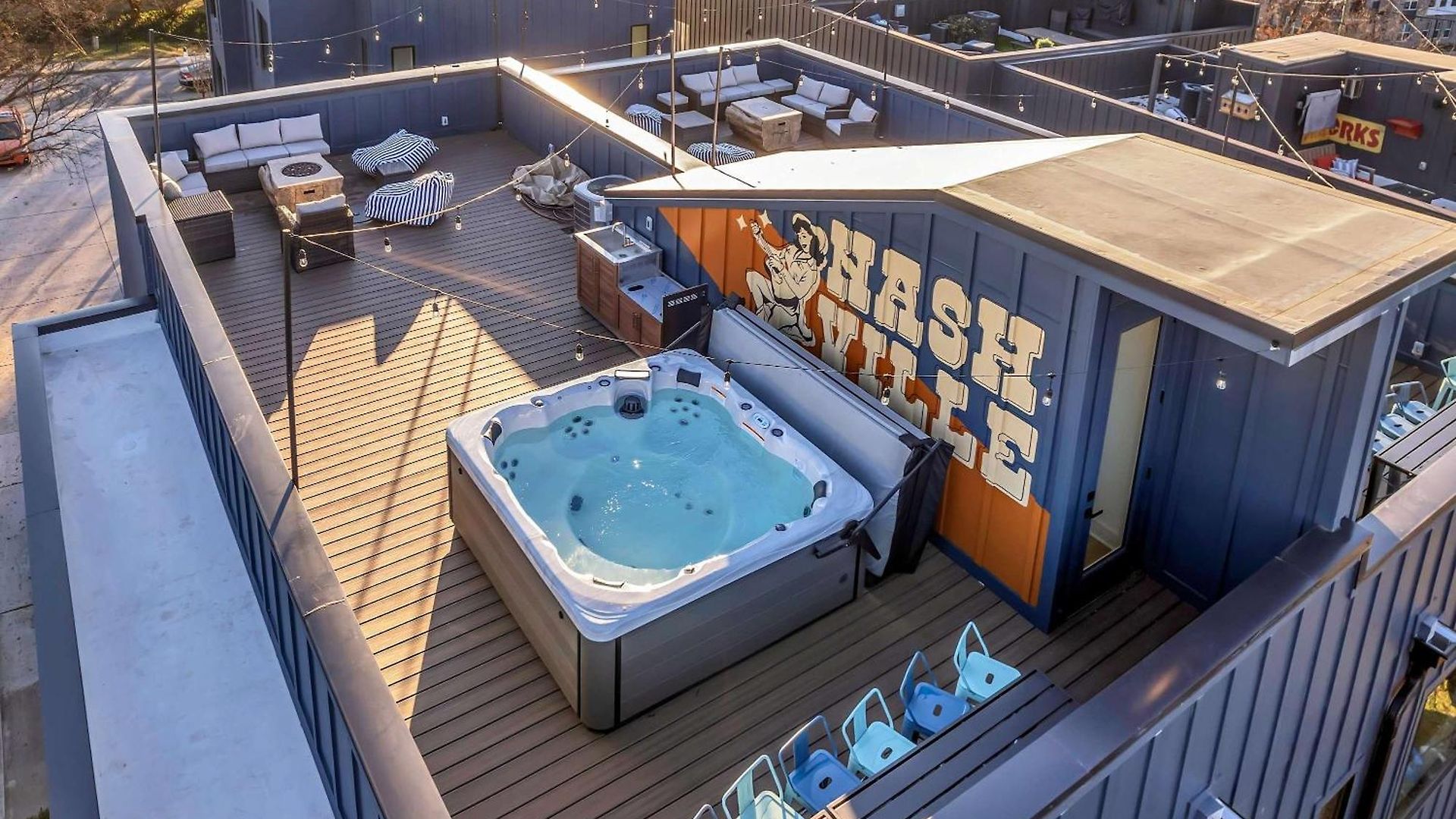 Holiday home 4 Rooftop Decks 4 Hot Tubs Game & Sauna