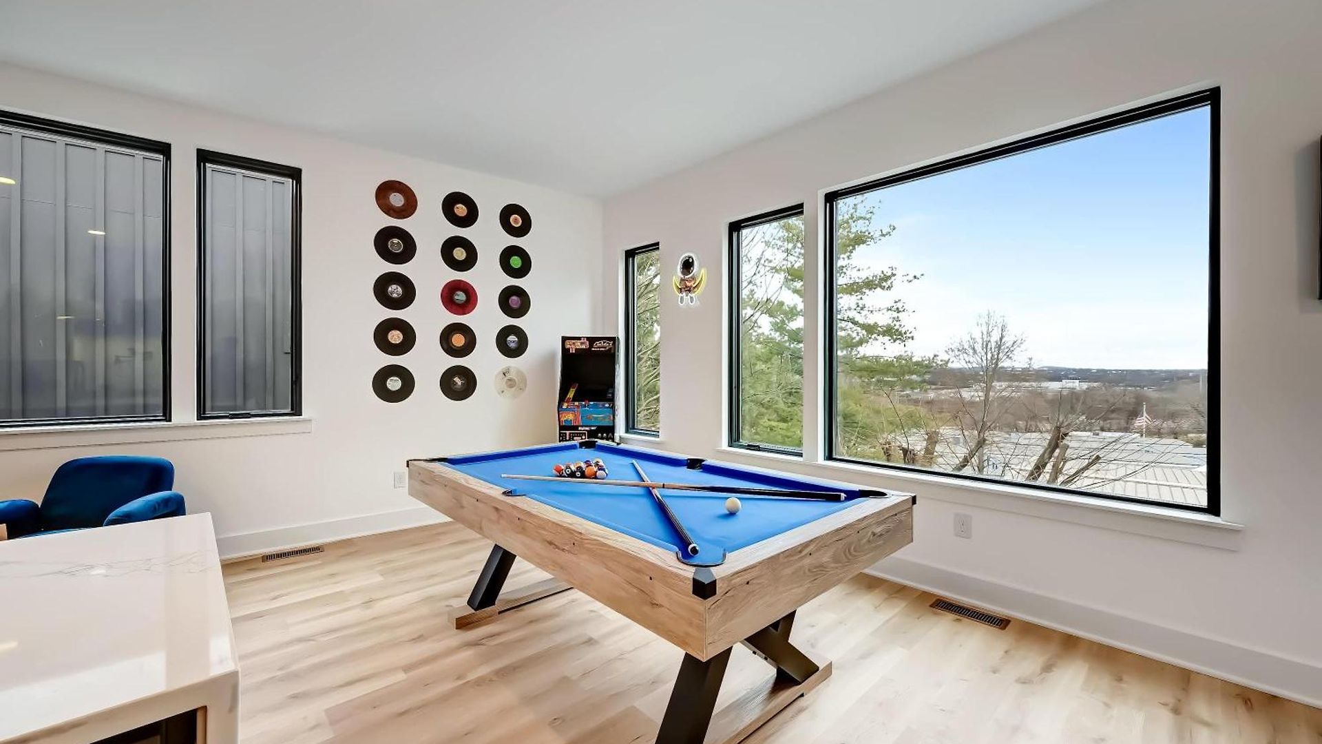 4 Rooftop Decks 4 Hot Tubs Game & Sauna