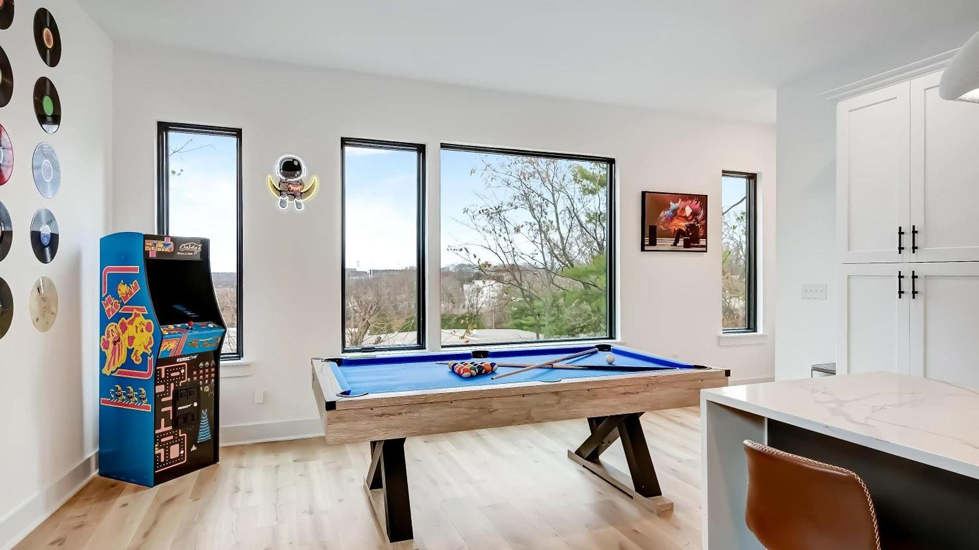 4 Rooftop Decks 4 Hot Tubs Game & Sauna Nashville
