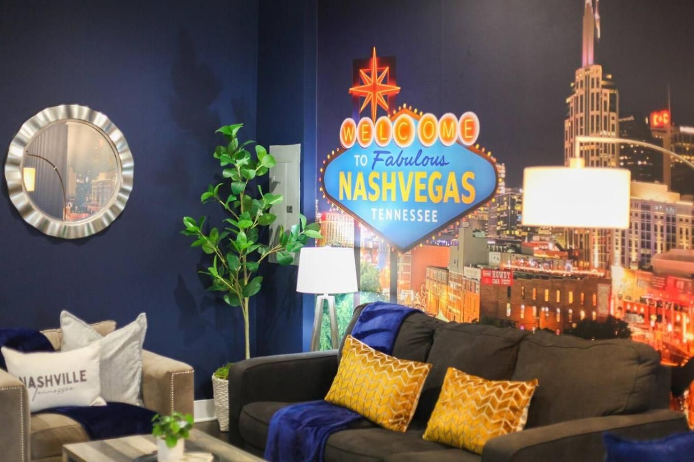 Fabulous Nashvegas Loft Retreat Near Vandy Off West End Mins To Broadway Holiday home