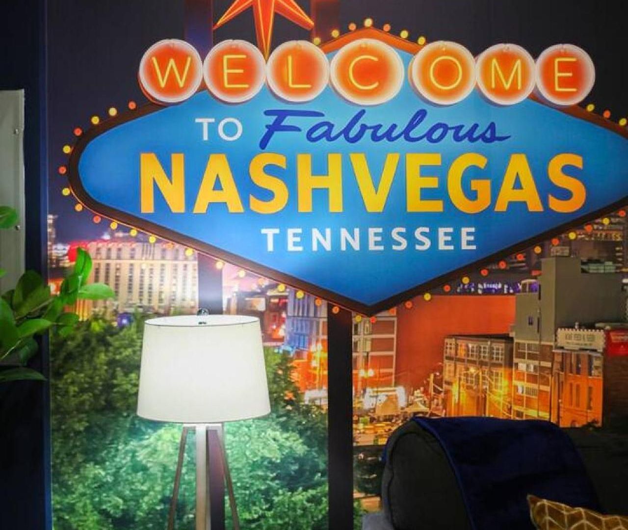 Fabulous Nashvegas Loft Retreat Near Vandy Off West End Mins To Broadway *