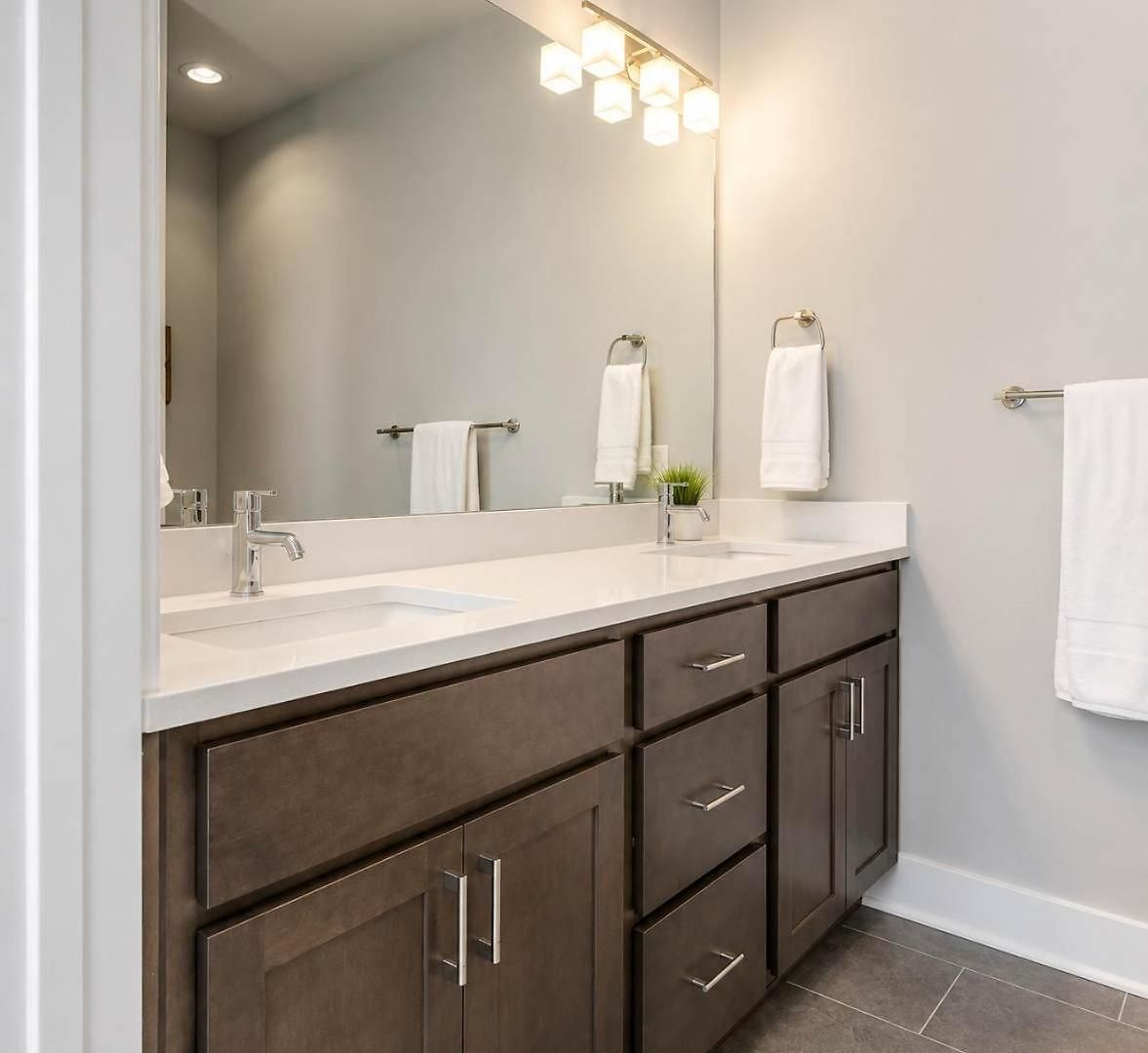 2 Premier Homes Sleeps 24 Rooftops *