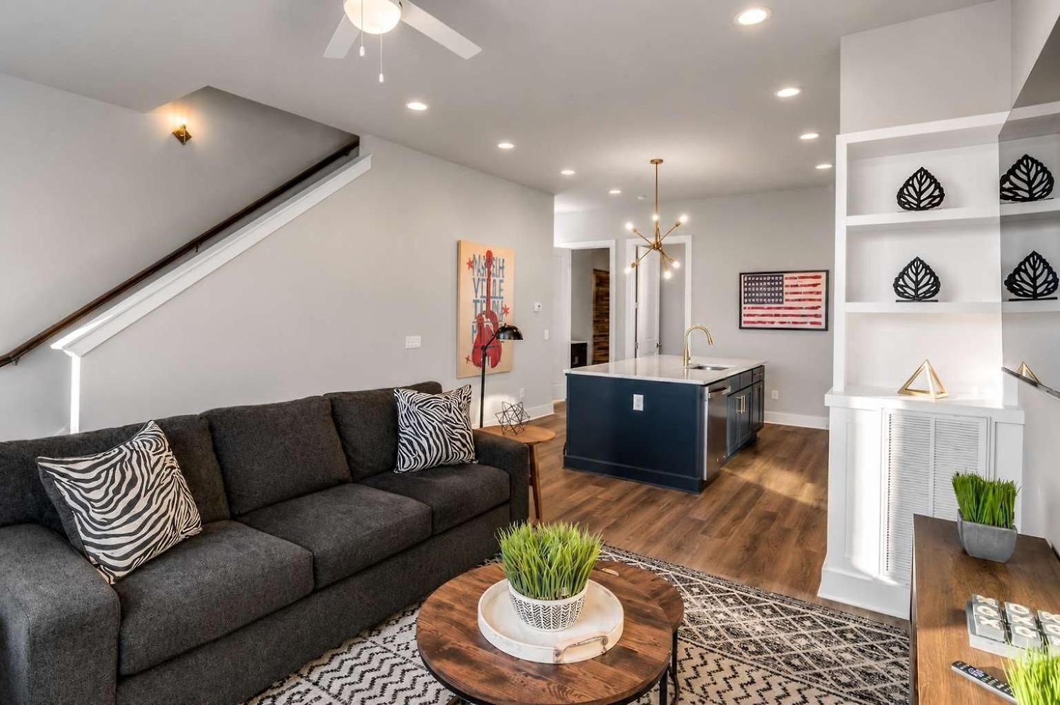2 Premier Homes Sleeps 24 Rooftops Nashville
