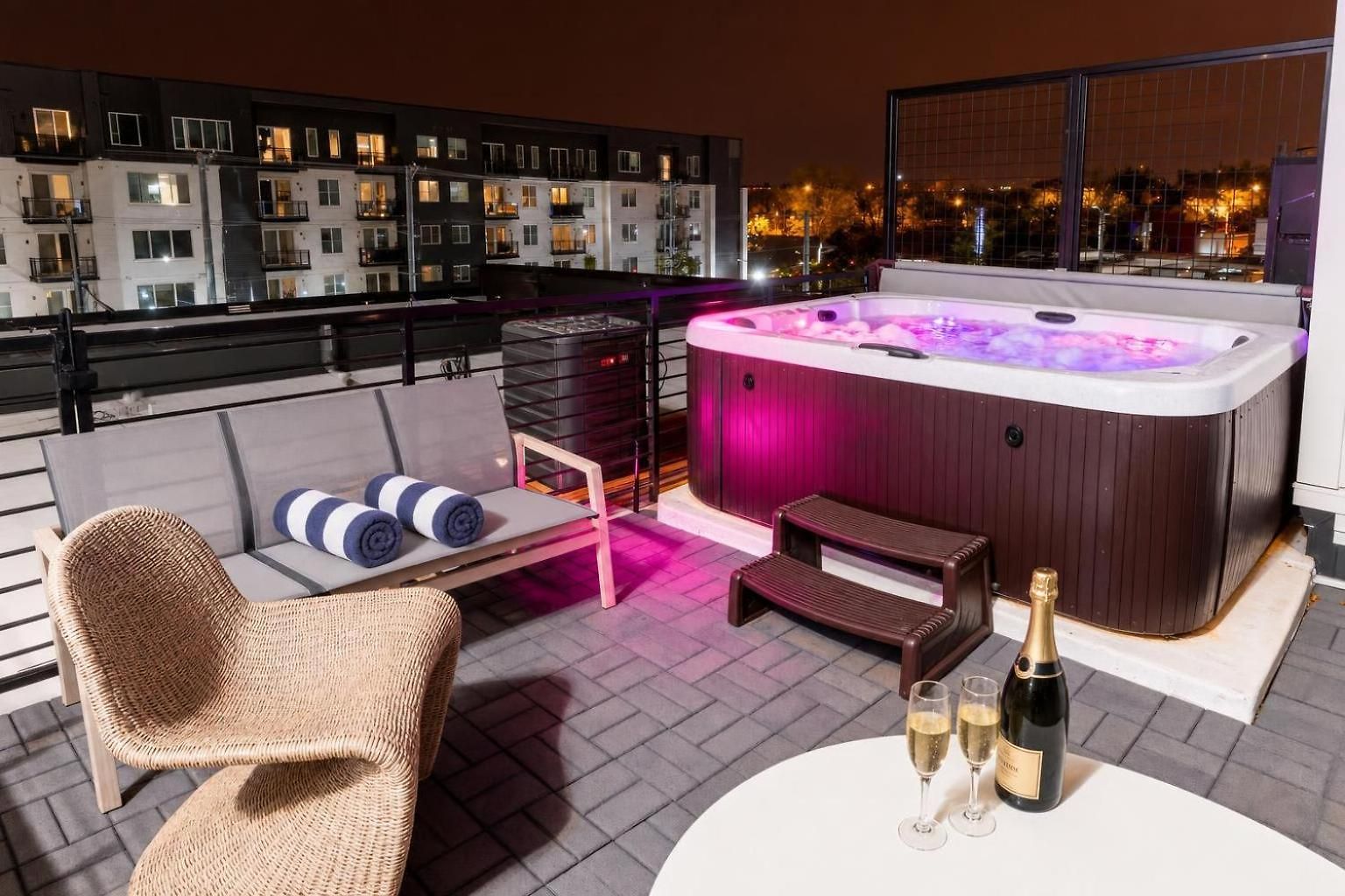 Luxe 4br Retreat With Hot Tub & Skyline Deck Holiday home Nashville