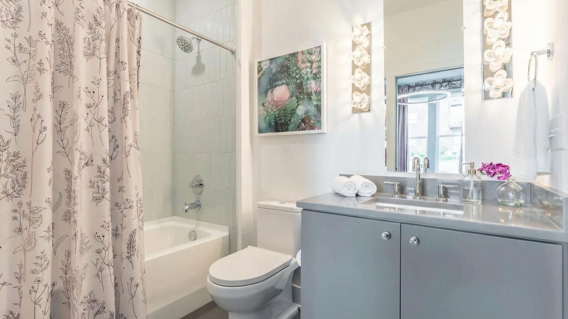 Luxe 4br Retreat With Rooftop Fire Pit & Garage Nashville