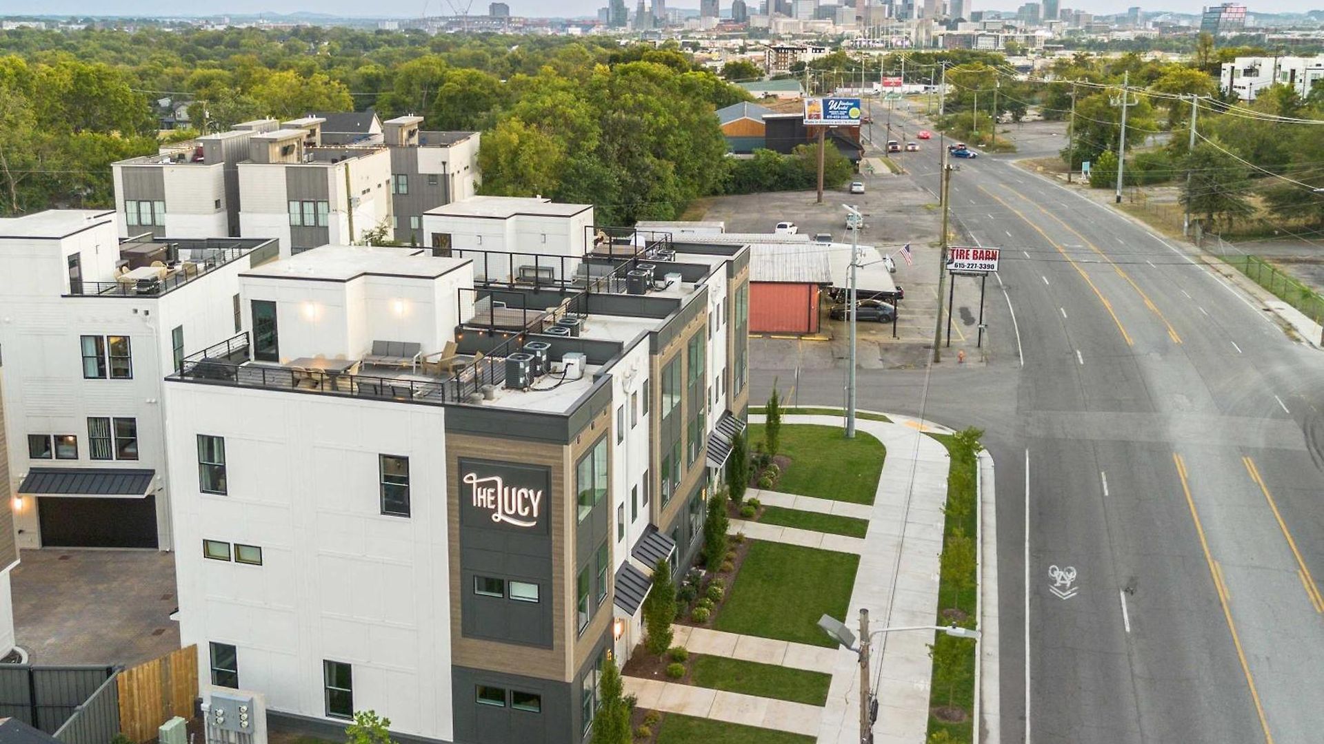 Rooftop Hot Tub & Skyline Views Near Broadway * Nashville
