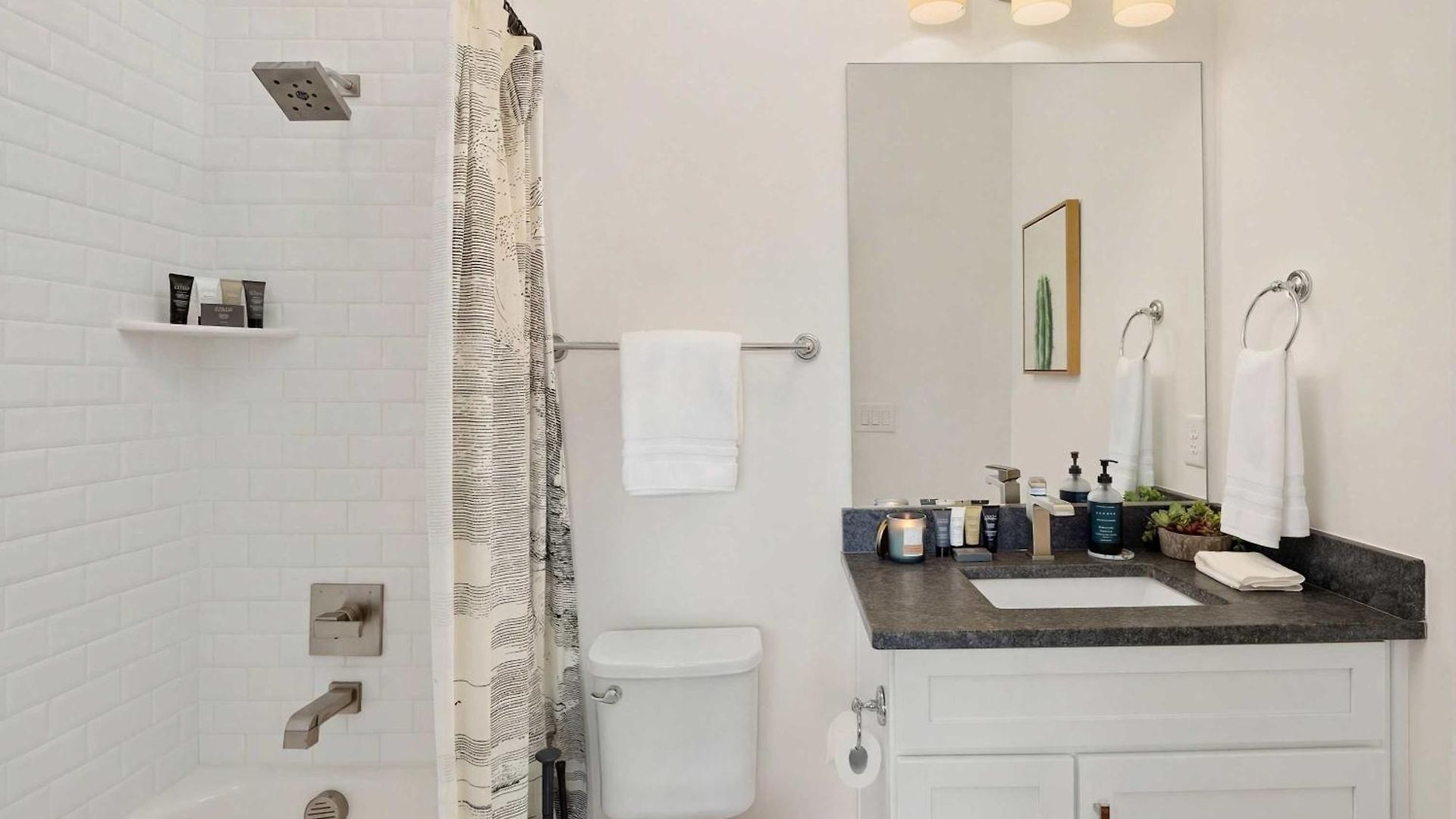 Holiday home King 3br Retreat & 2-car Garage East Nashville