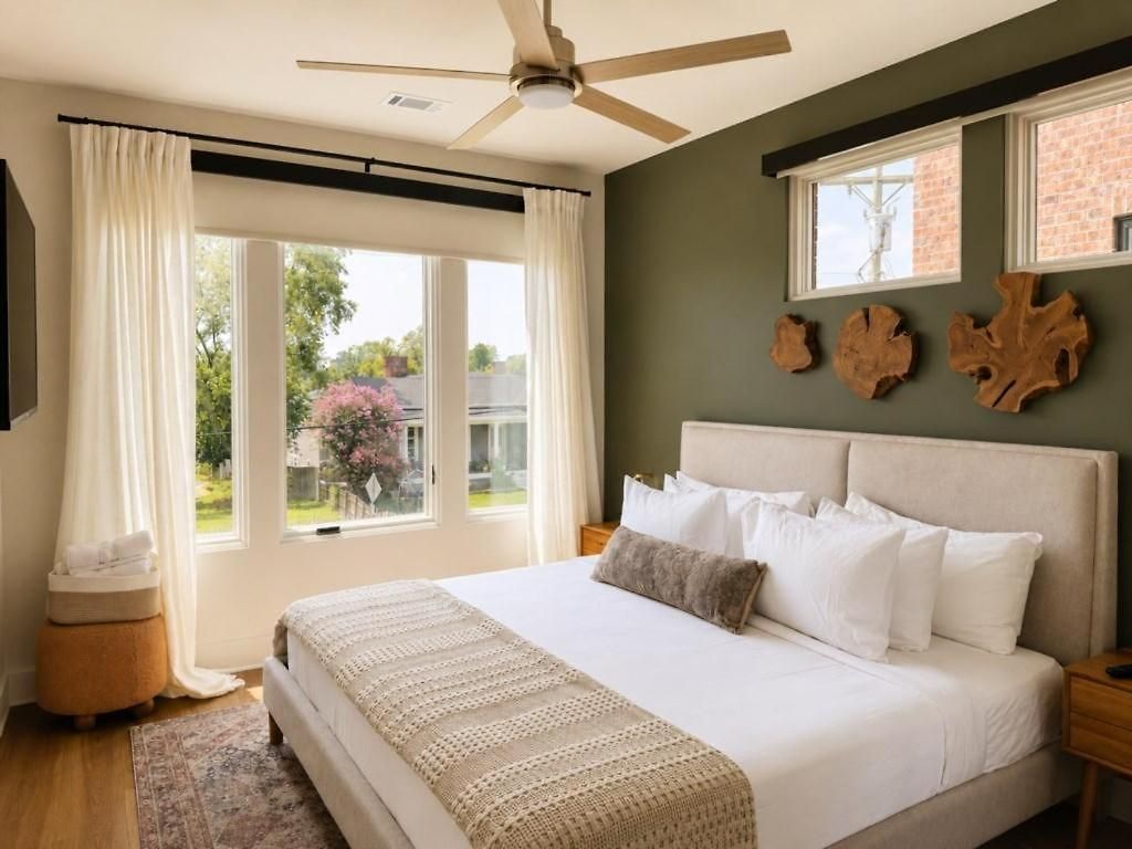 Holiday home Pool, Gym & Sauna | Fully Gated & Pet-friendly *