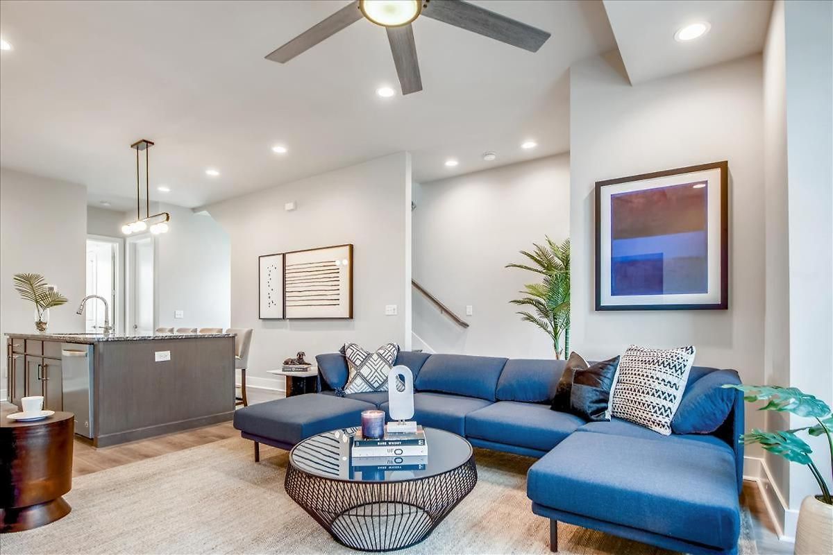 3 Townhomes Hot Tub & Rooftop Decks