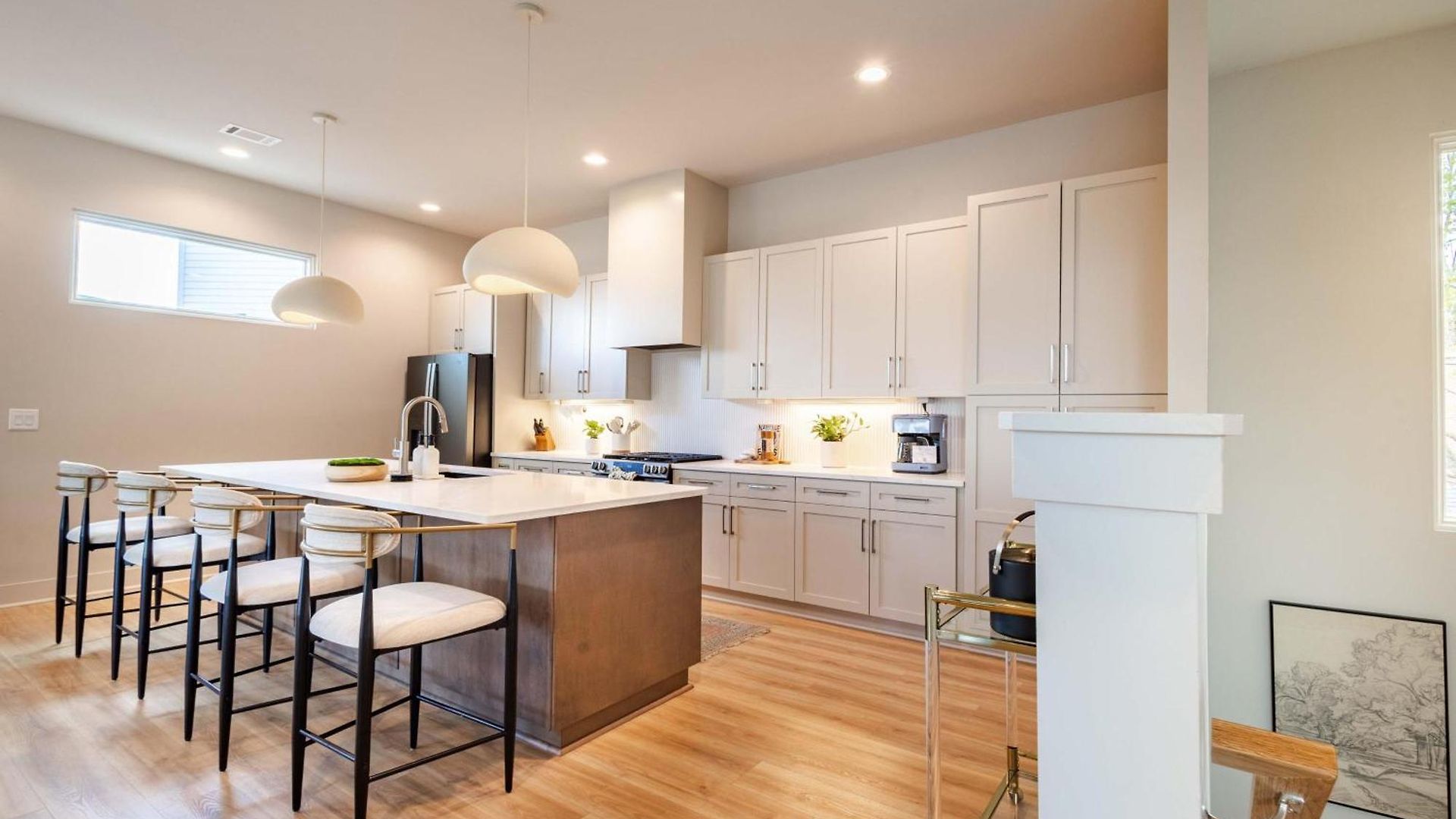 Heated Pool + Hot Tub + Sauna • 7 Min To Broadway Holiday home Nashville