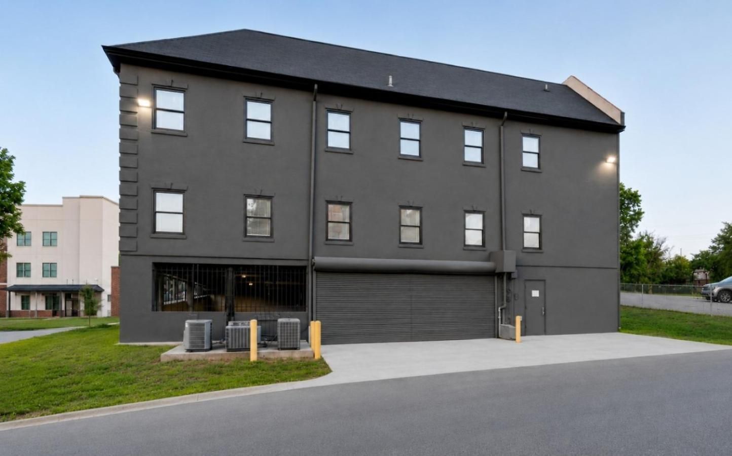 Apartment Pink Pony Club Retreat Near Vanderbilt Sleeps 6 Nashville