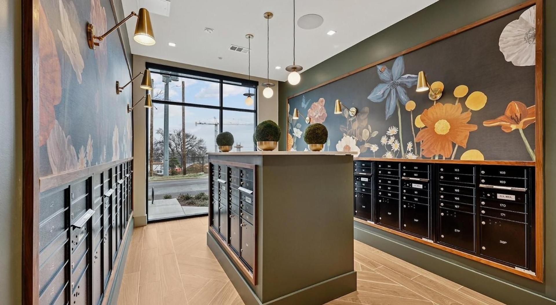 Landing Modern 2bd Gym Courtyard Apartment Nashville