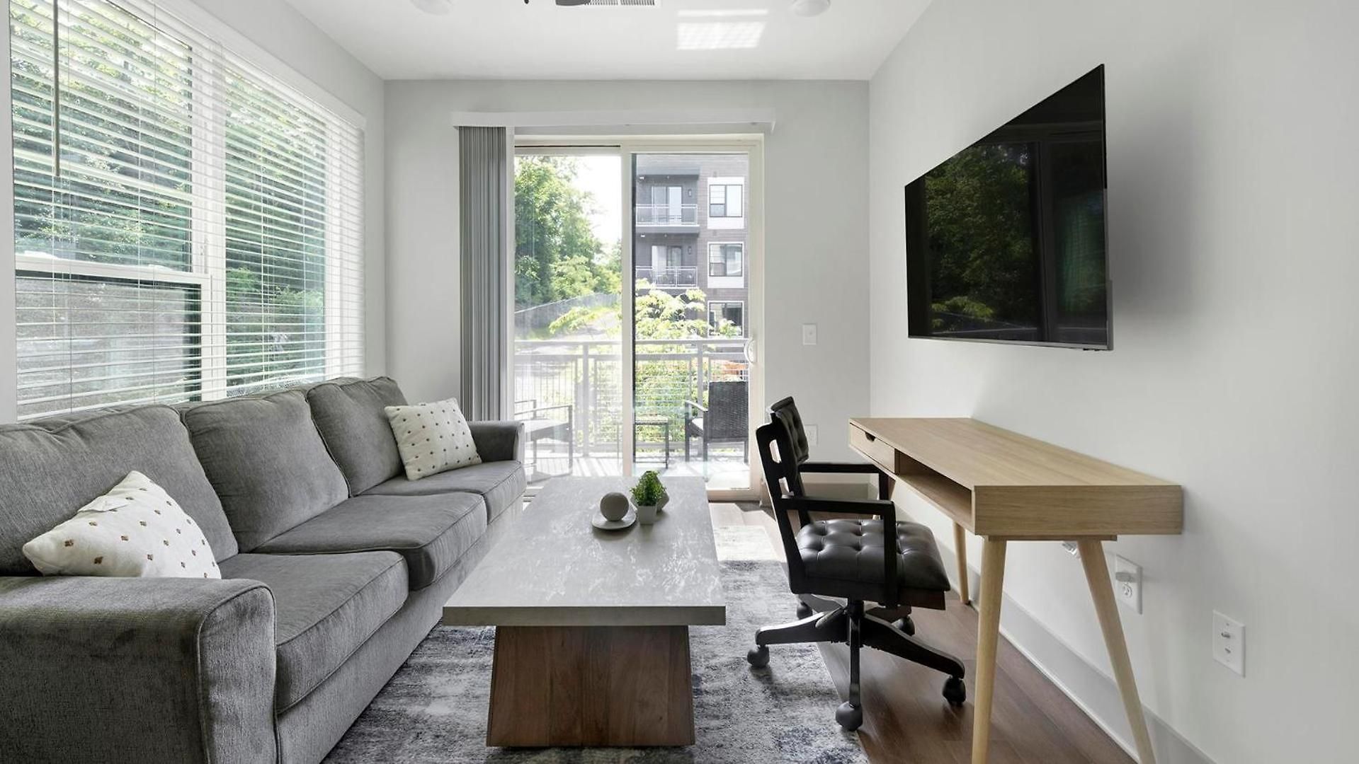 Apartment Landing Modern 2bd Gym Courtyard