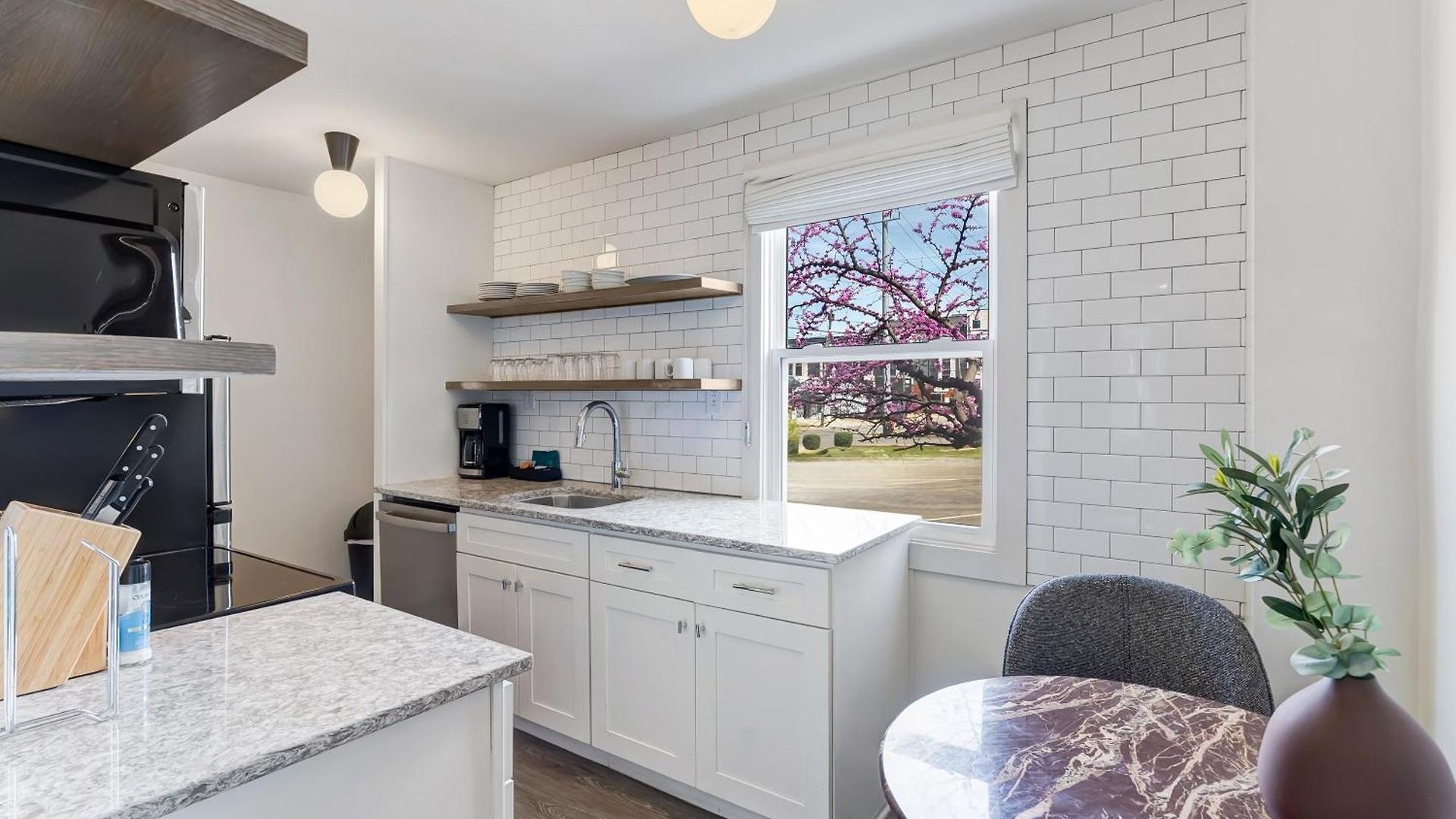 1705 State Street 5*