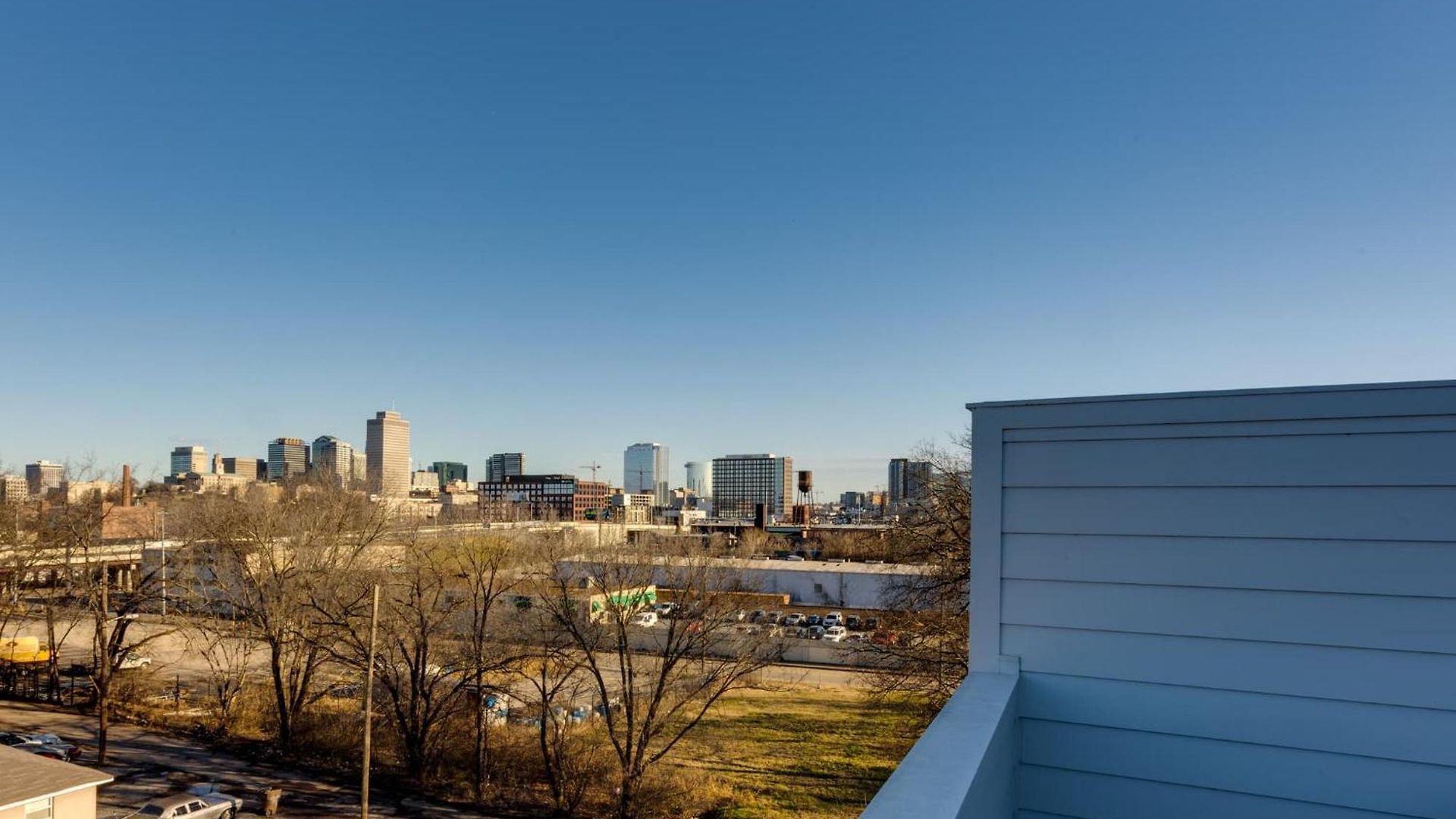 Twin Townhomes - 8br Sleeps 24 Near Dt Holiday home *