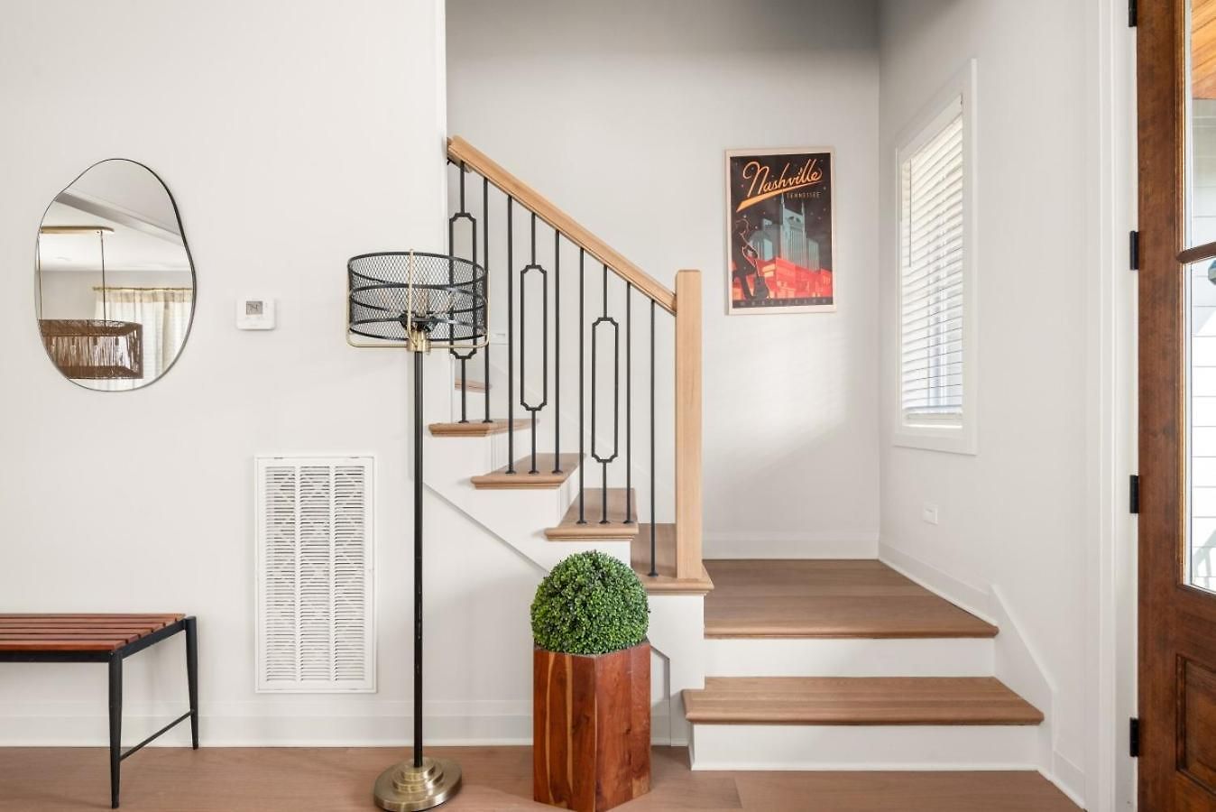 Germantown Gem 4br Sleeps 10 Minutes To Downtown Nashville