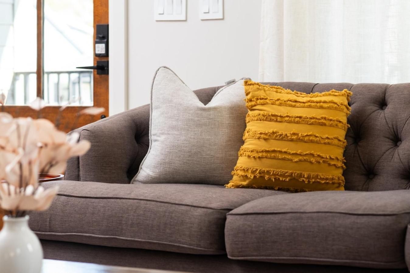 Germantown Gem 4br Sleeps 10 Minutes To Downtown Holiday home