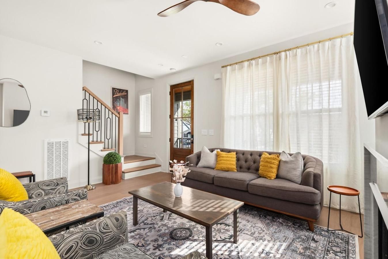 Germantown Gem 4br Sleeps 10 Minutes To Downtown Nashville