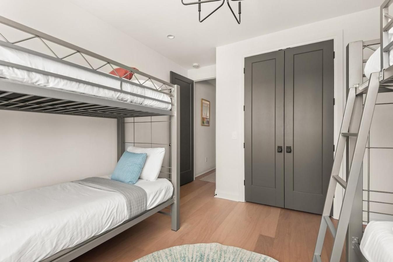 Germantown Gem 4br Sleeps 10 Minutes To Downtown Holiday home Nashville