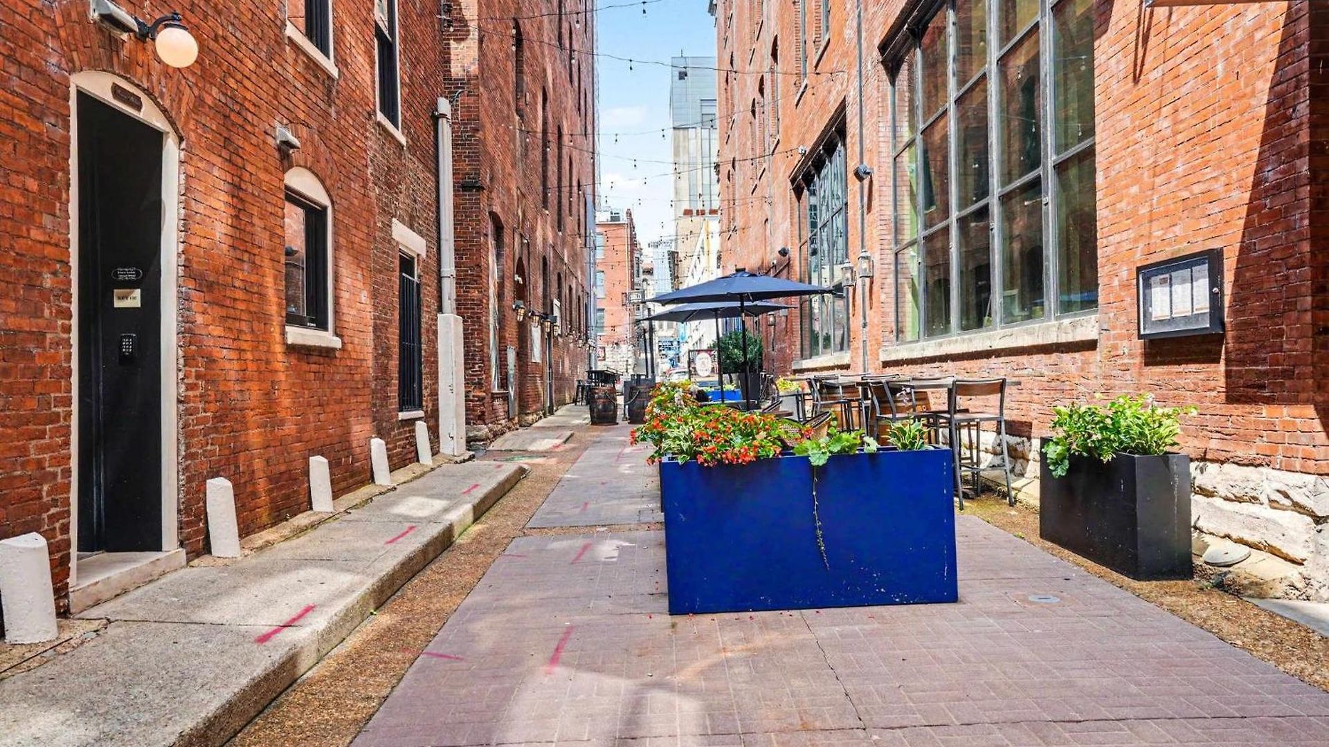 Backstage Jam - 2 Units - Walk To Broadway Nashville