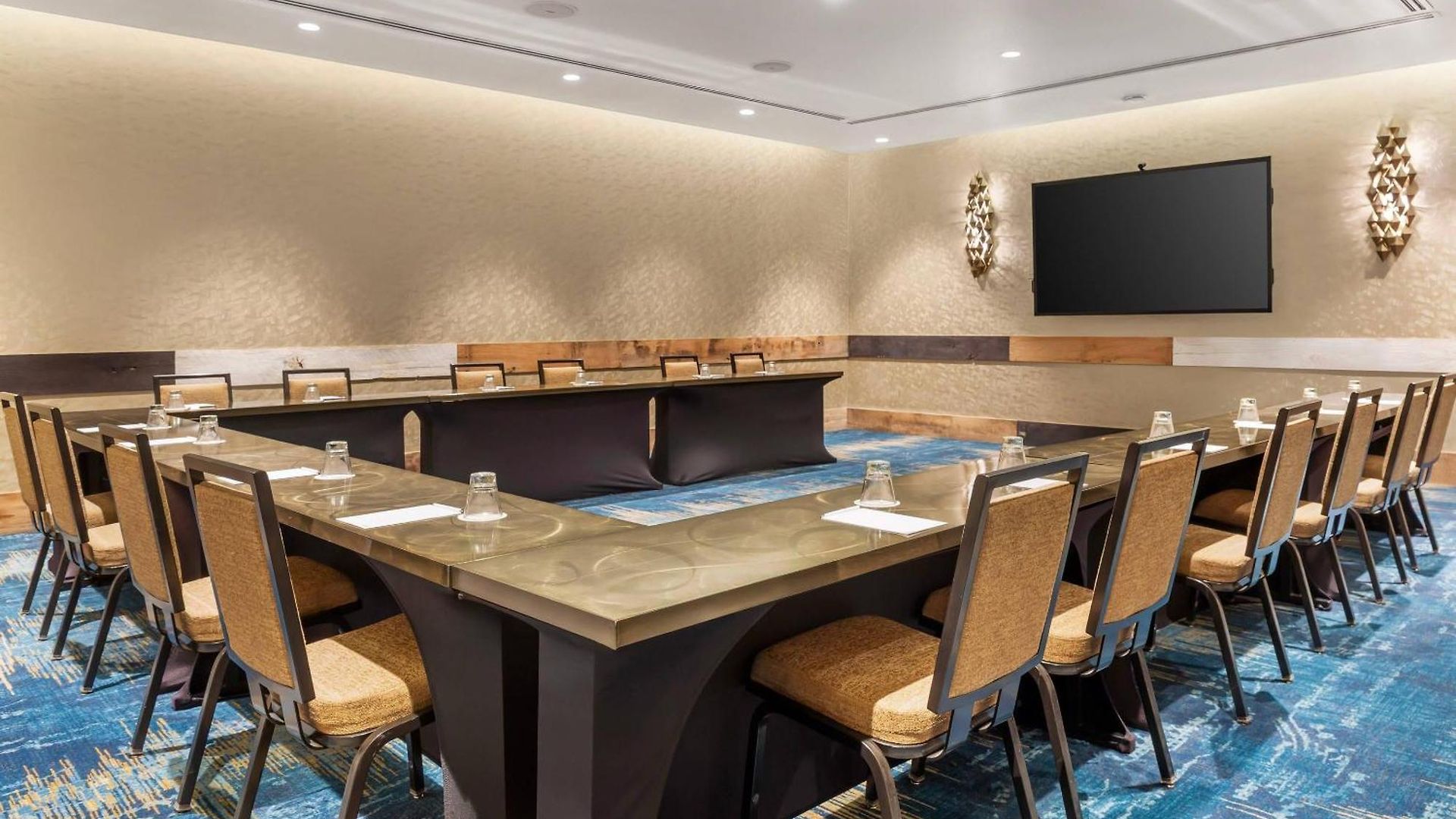Cambria Downtown Hotel Nashville