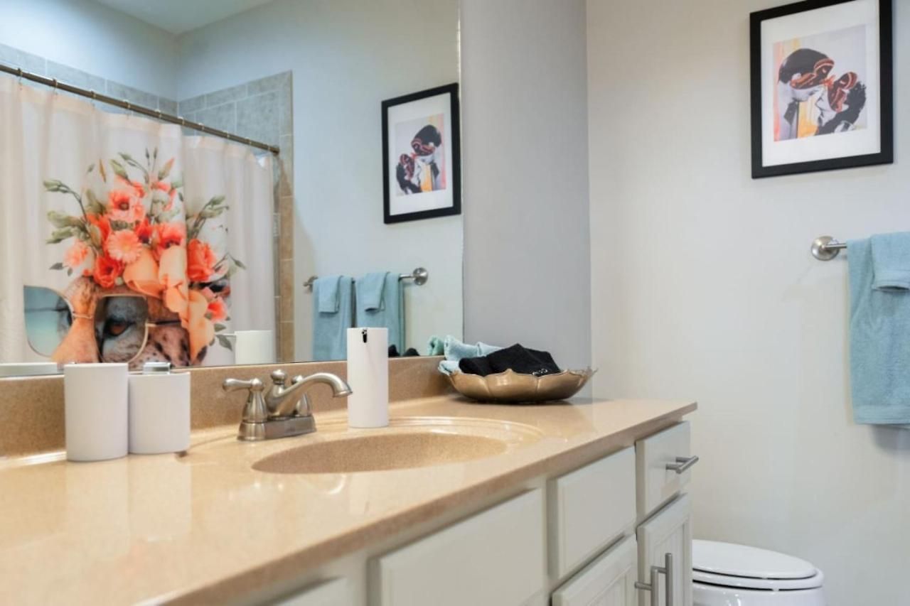 West End Townhome With 2 En-suites And Free Private Parking Nashville