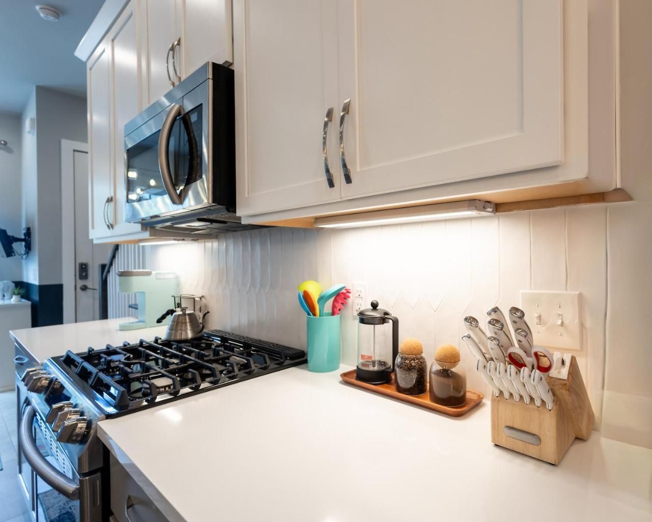 Heights Townhome With Free Parking & 3 Baths Apartment Nashville