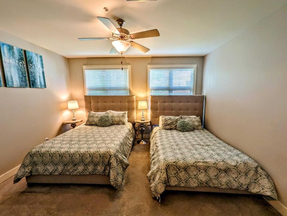 Three-level West End With Private Office And Free Secured Parking Apartment Nashville