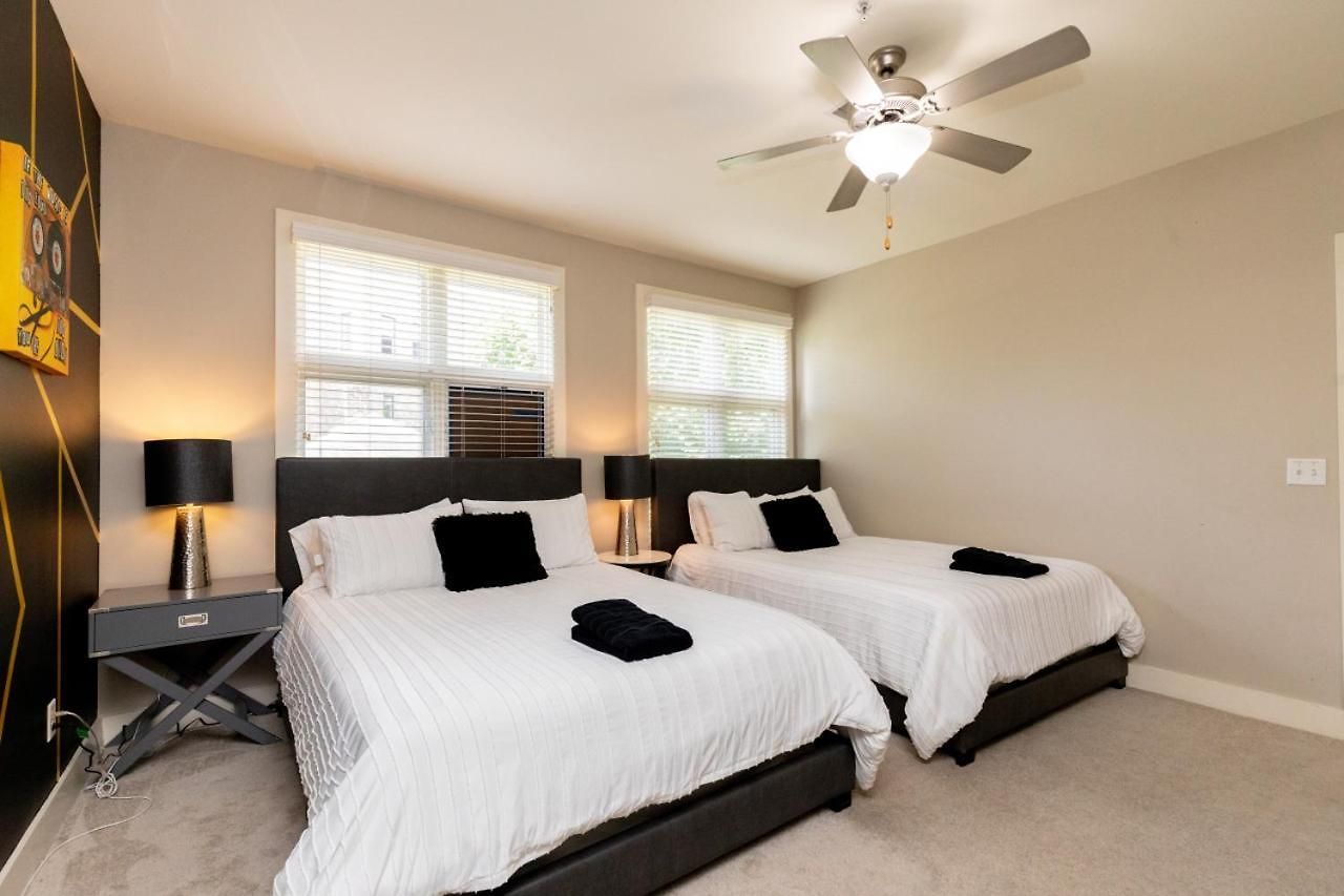 The Johnny Cash - Music Row District - Free Garage Parking - King Bed