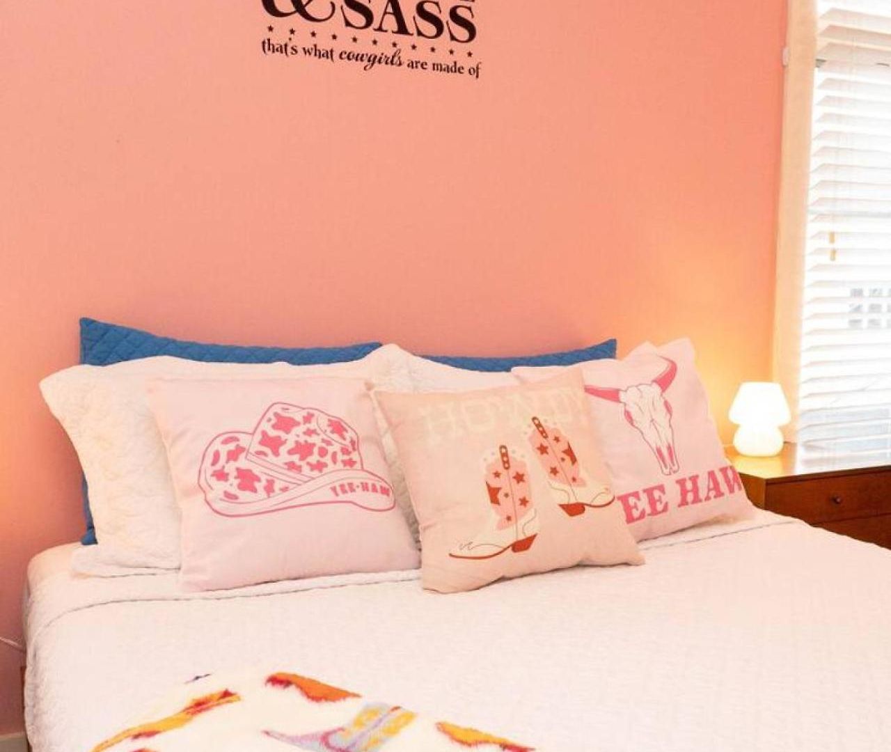 Apartment Pink Experience - West End Broadway & Restaurants