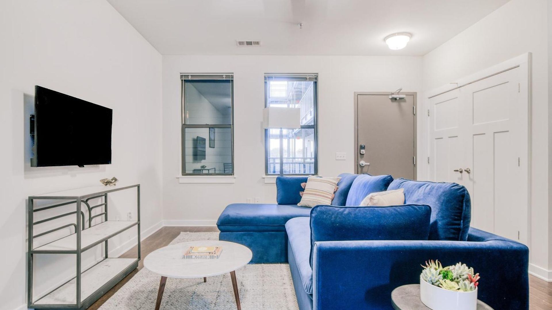 Apartment Cozysuites At Music Row *