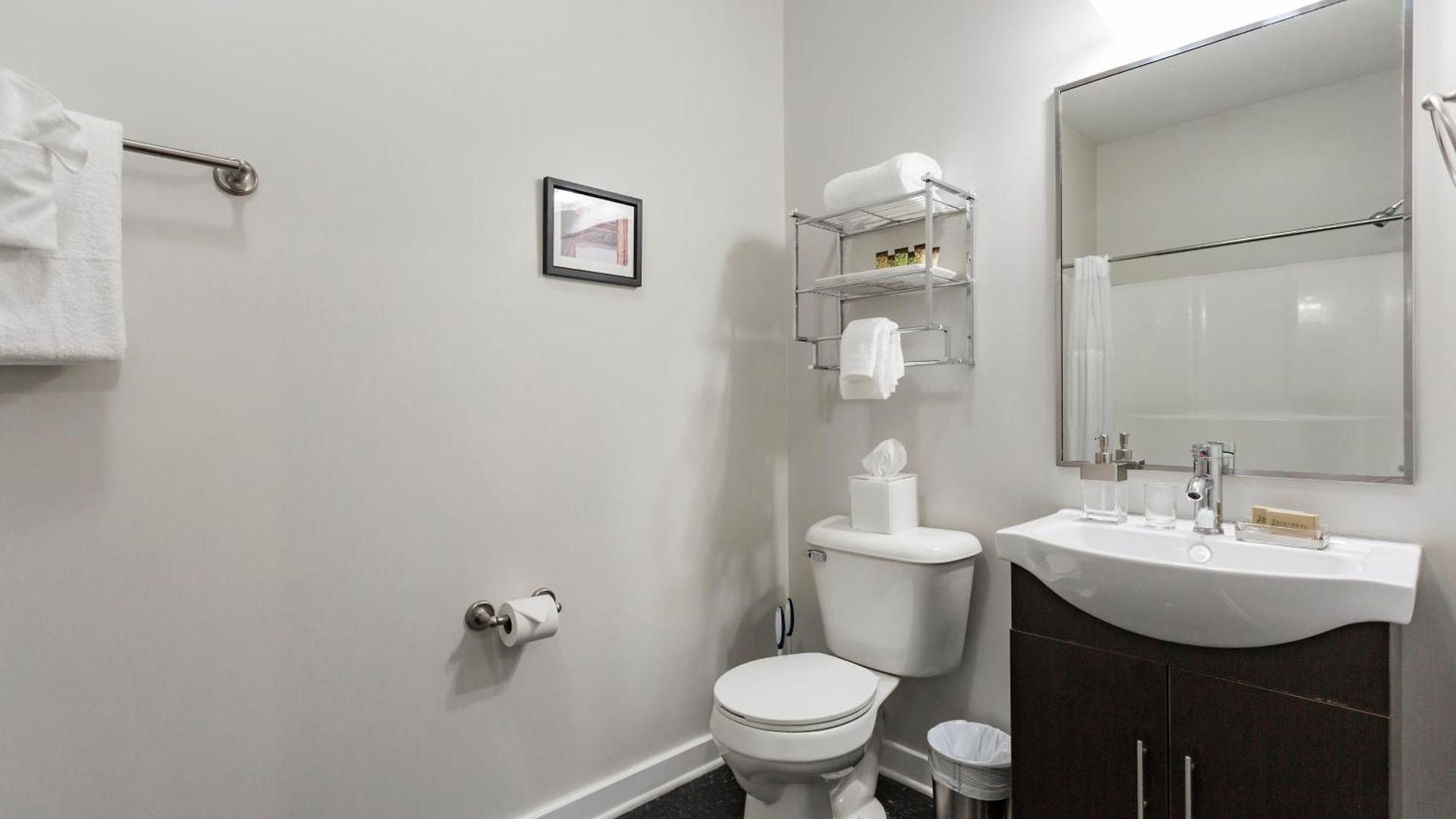 Apartment Cozysuites At Music Row *