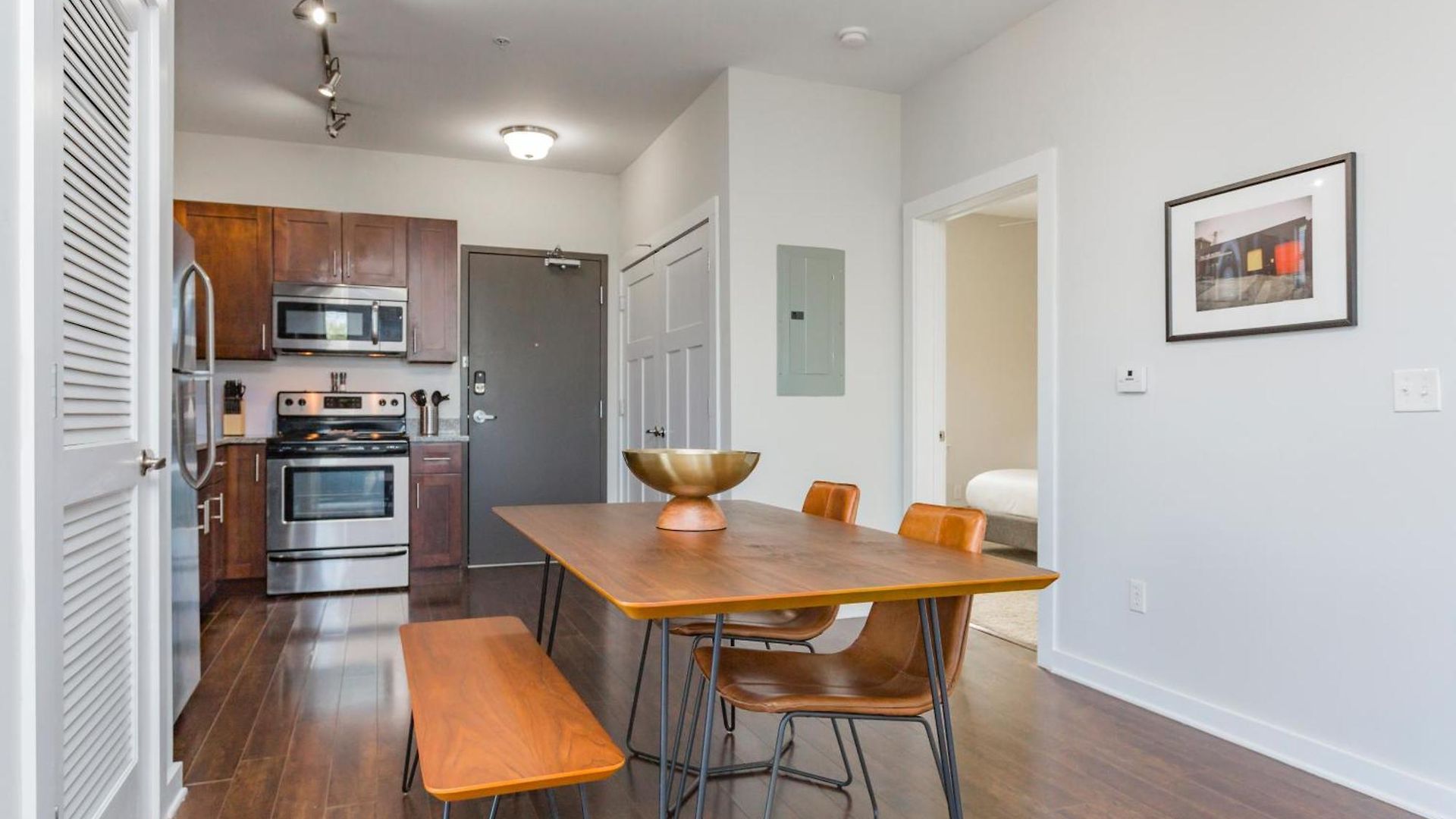 Cozysuites At Music Row *