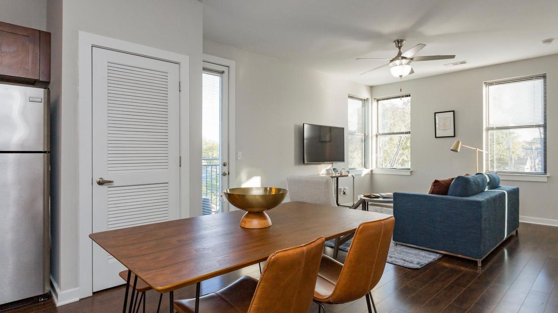 Cozysuites At Music Row Apartment