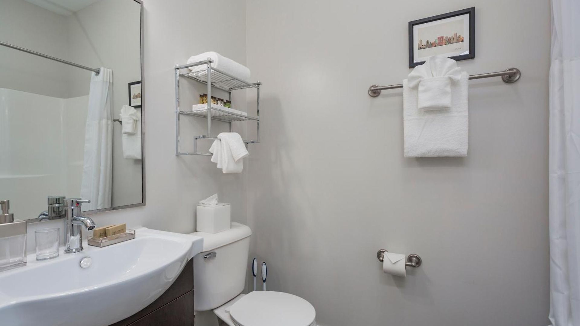 Cozysuites At Music Row Apartment *