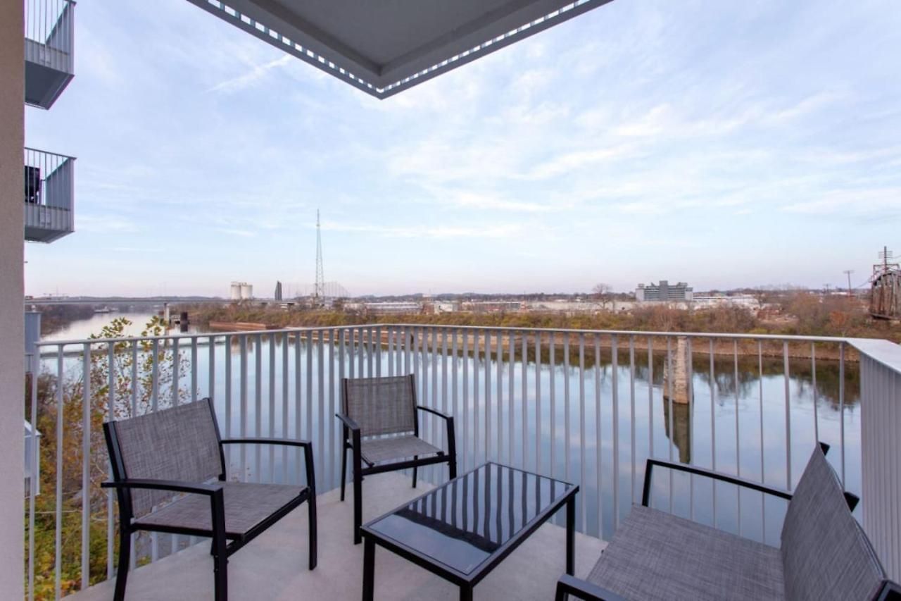The Riverfront Vip - Walk To Broadway & Nissan Stadium - Free Garage