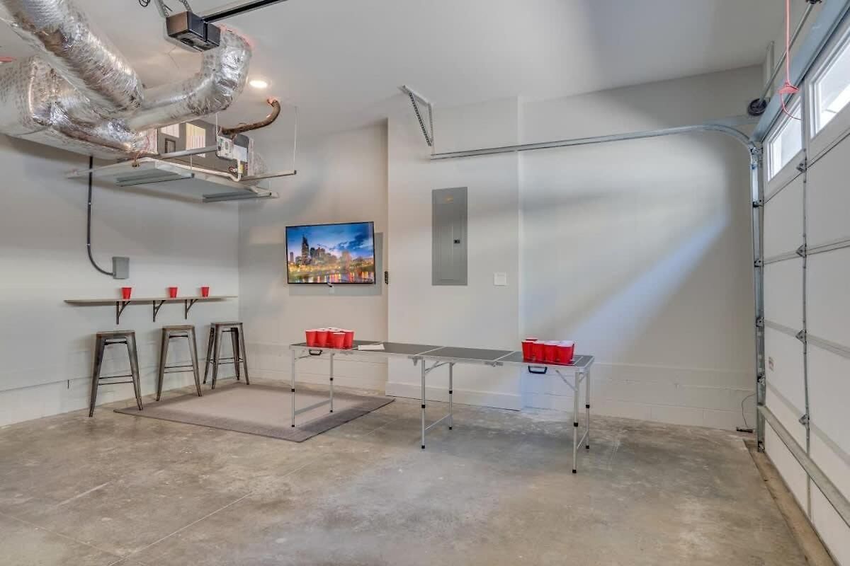 New East Oasis 13beds Roofdeck Free Parking * Nashville