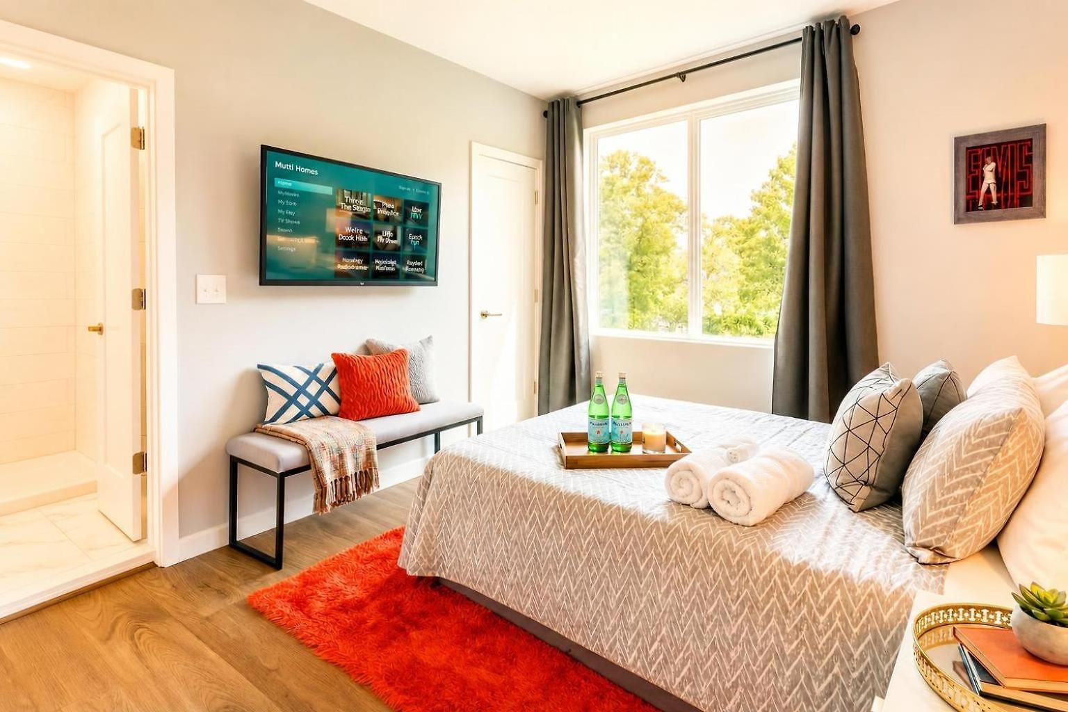 New Luxe Roofdeck 13 Beds Holiday home *