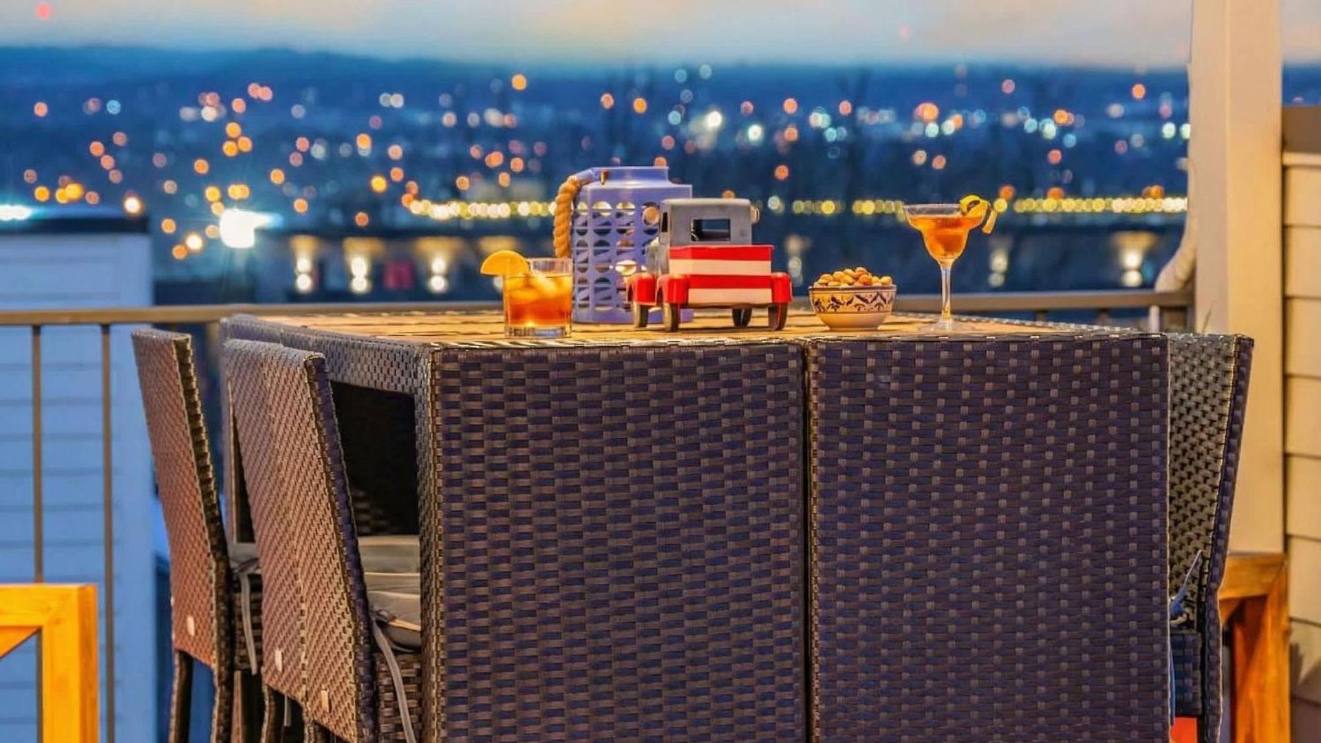 New Nashvegas Downtown Rooftop Views 13beds Holiday home *