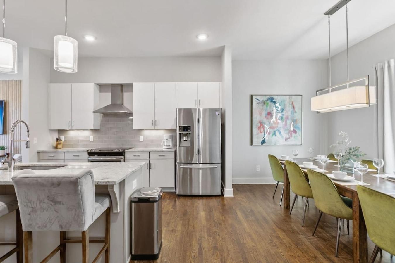Holiday home East Nash 3br/3.5ba | Rooftop Fire Pit + Views Nashville