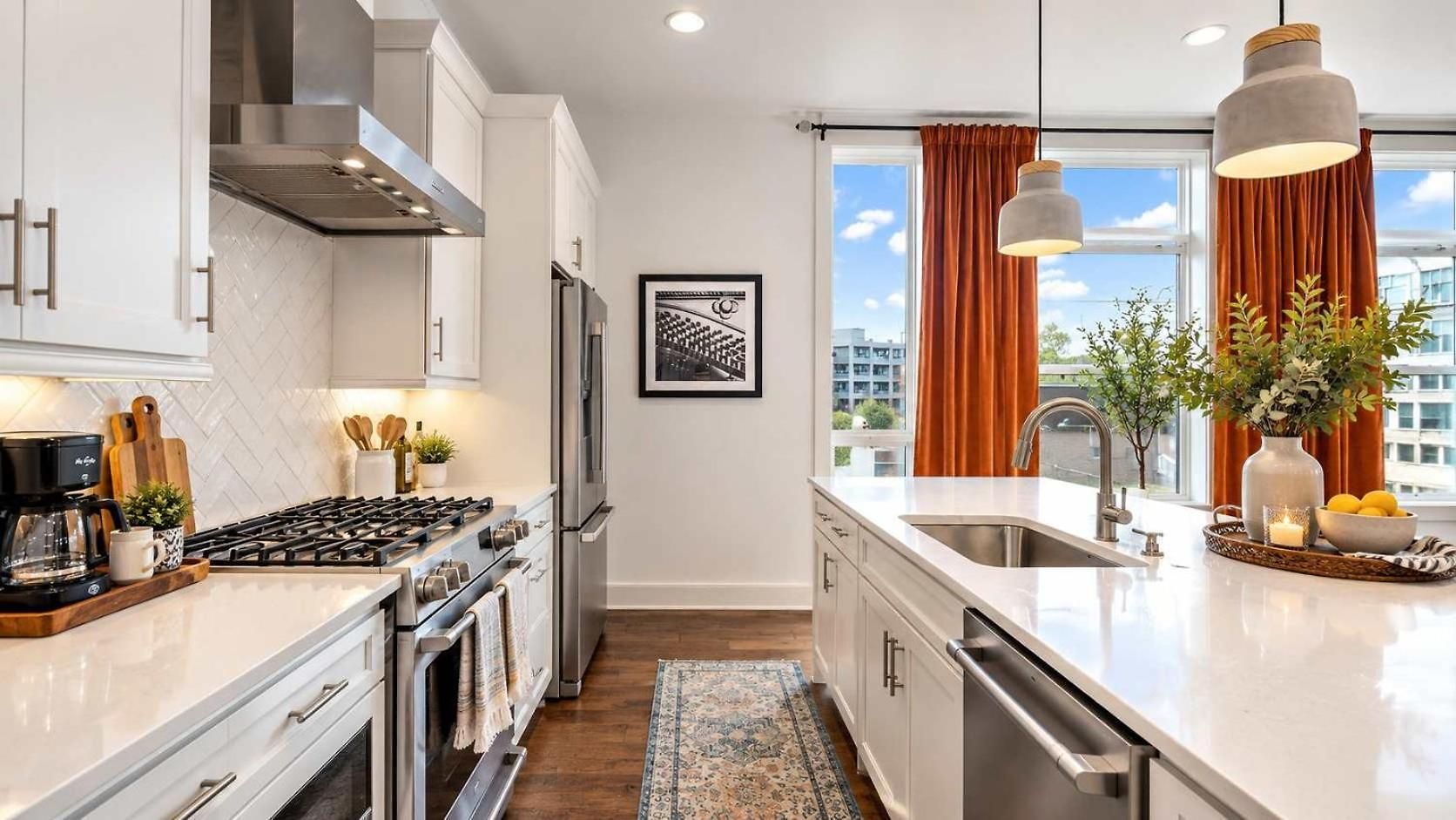 The Southern Lady - Newly Renovated Spacious Patio * Nashville