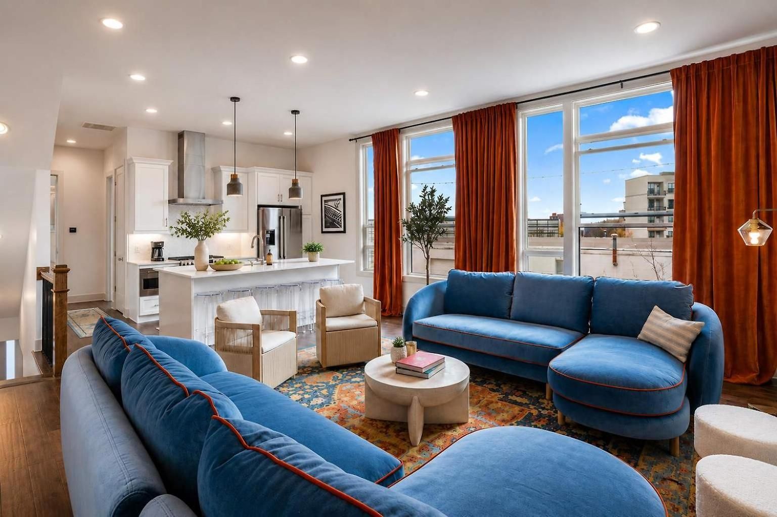 The Southern Lady - Newly Renovated Spacious Patio