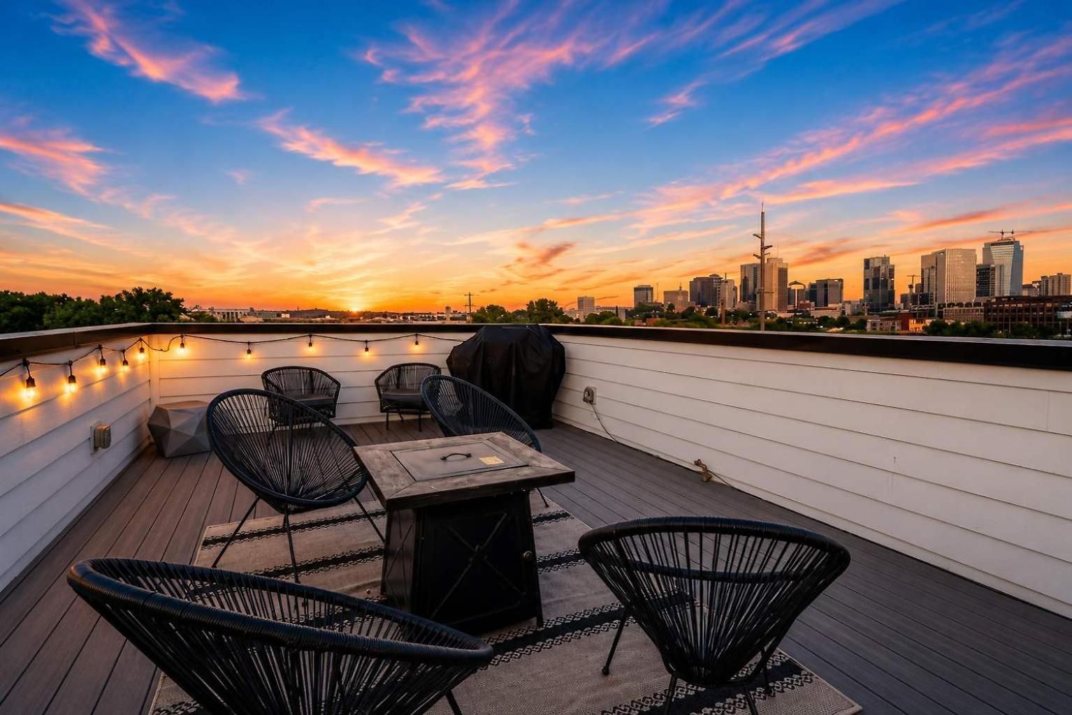 Escape Skyline Views Minutes To Broadway *