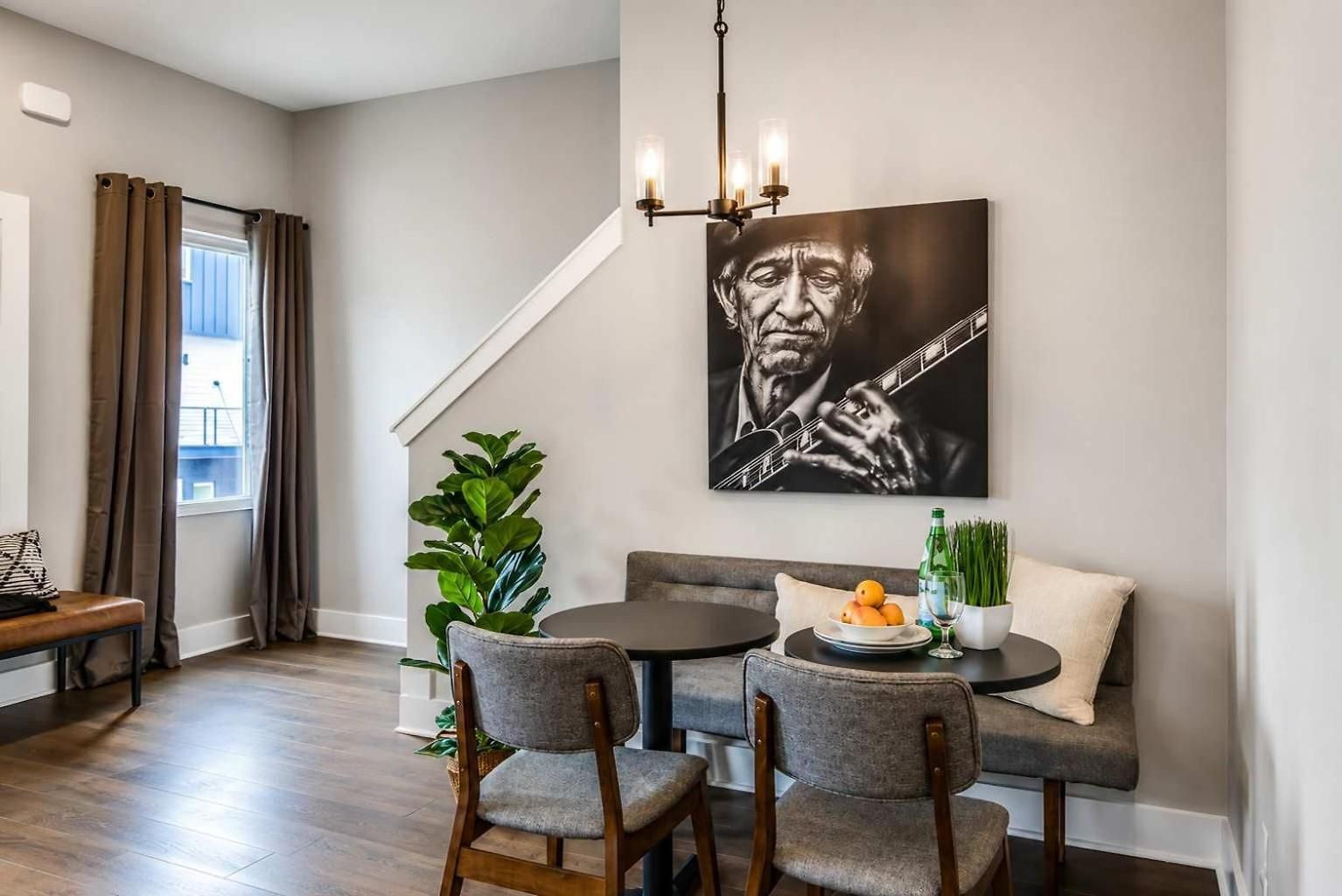 Modern Rooftop & Hot Tub Holiday home Nashville