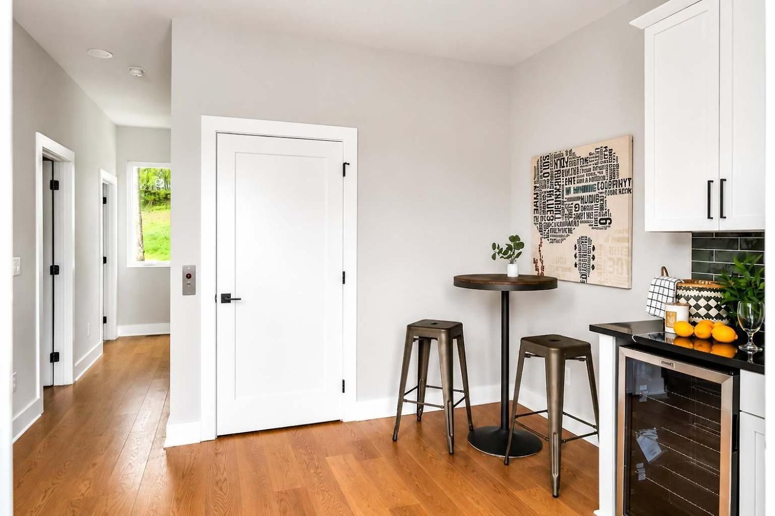 2 Homes Hot Tubs Sleeps Up To 24 * Nashville