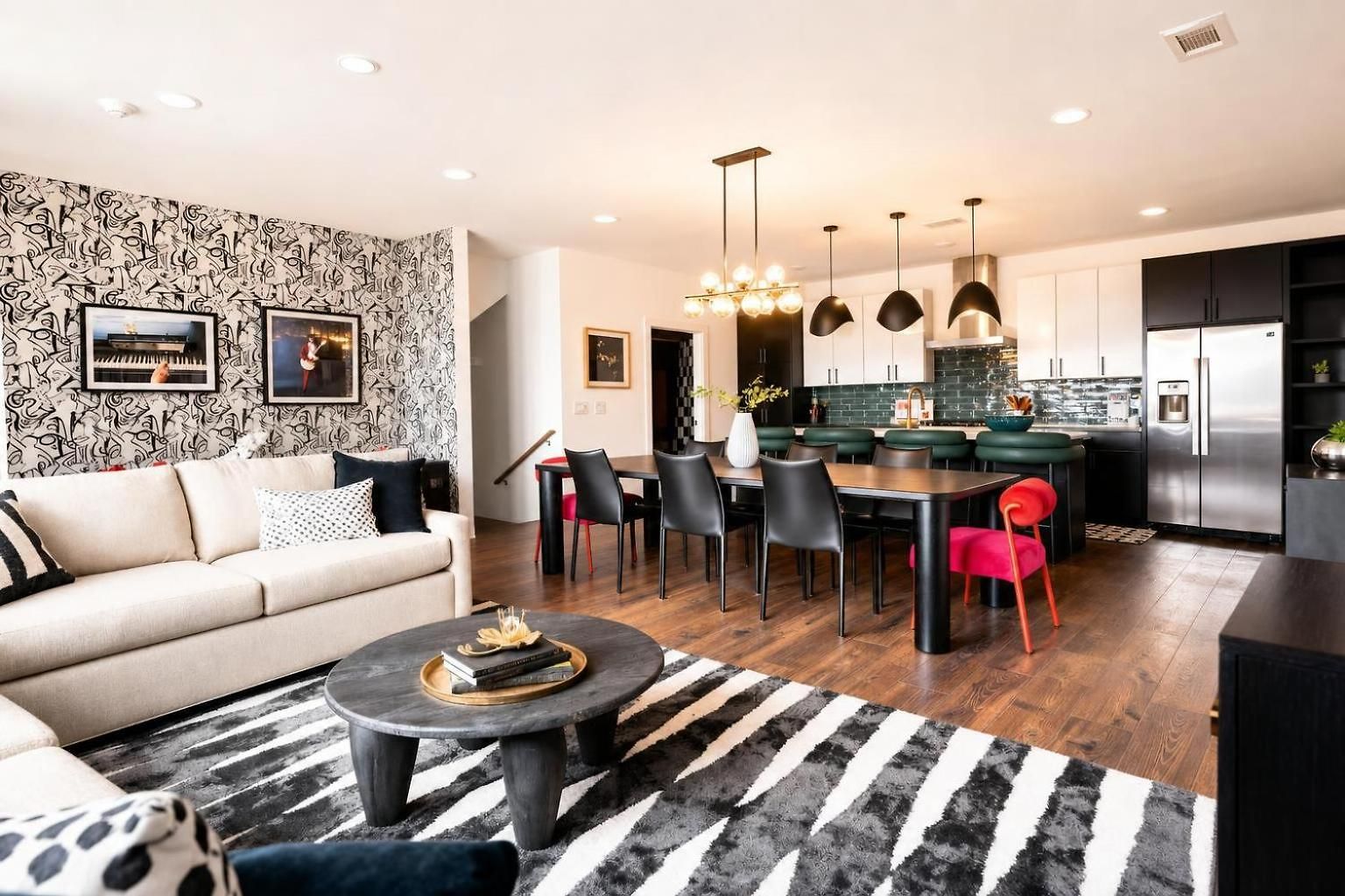 Escape With Skyline Deck And Hot Tub Holiday home Nashville