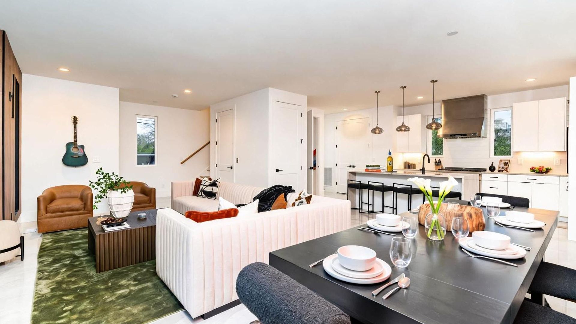 Elevator With Rooftop Hot Tub & Spacious Yard * Nashville