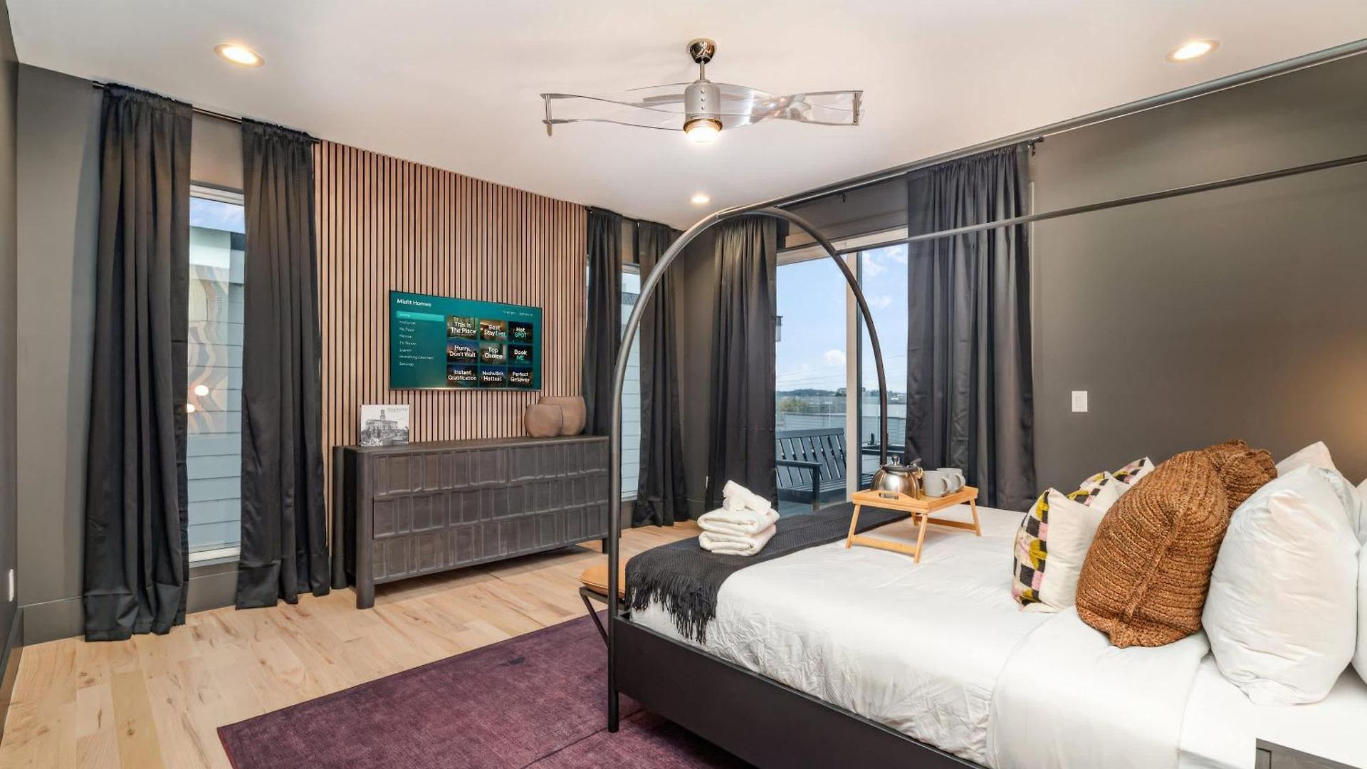 Elevator With Rooftop Hot Tub & Spacious Yard Nashville