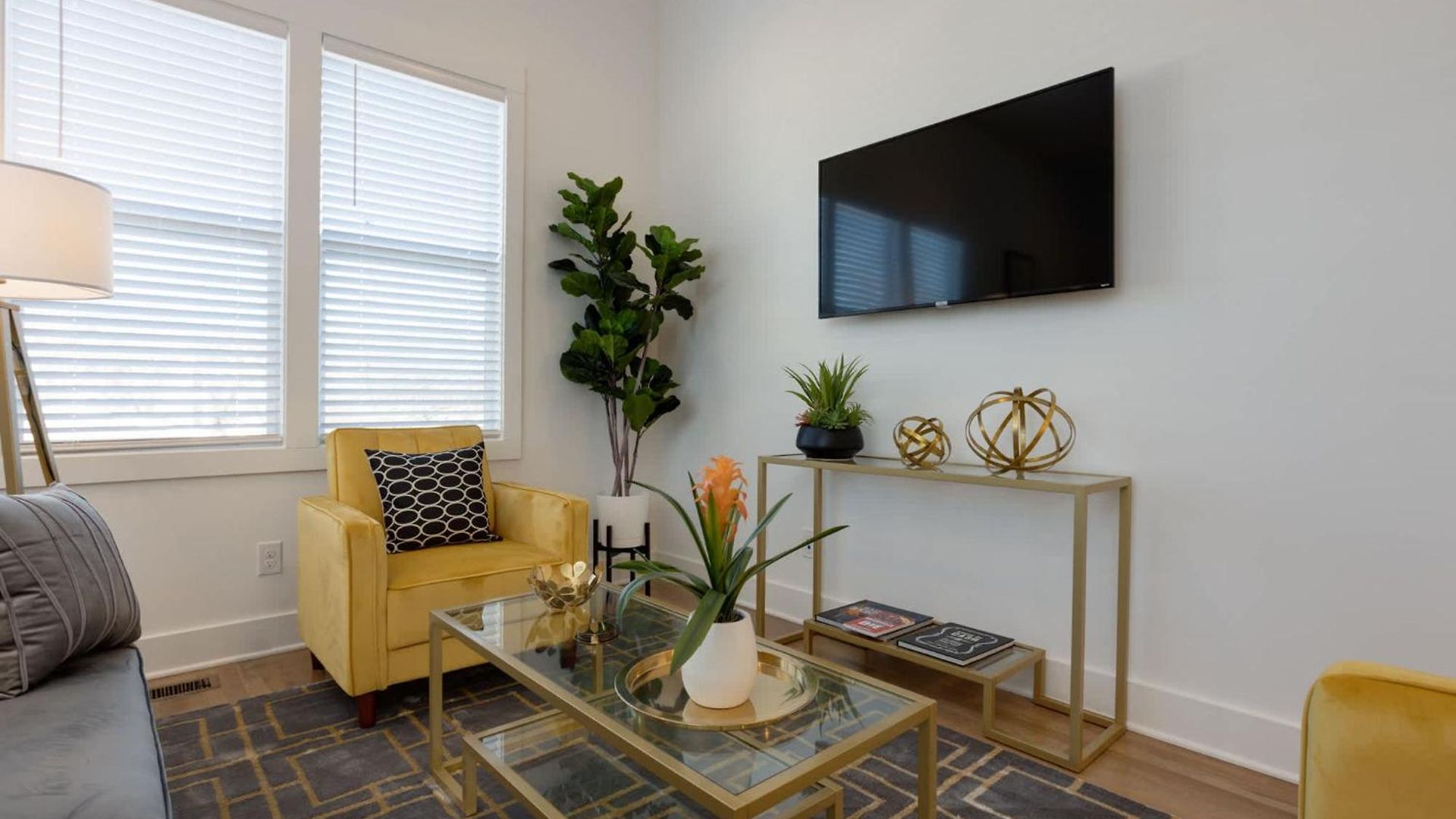 4br Getaway For 12 W Balcony Mins To Broadway Nashville